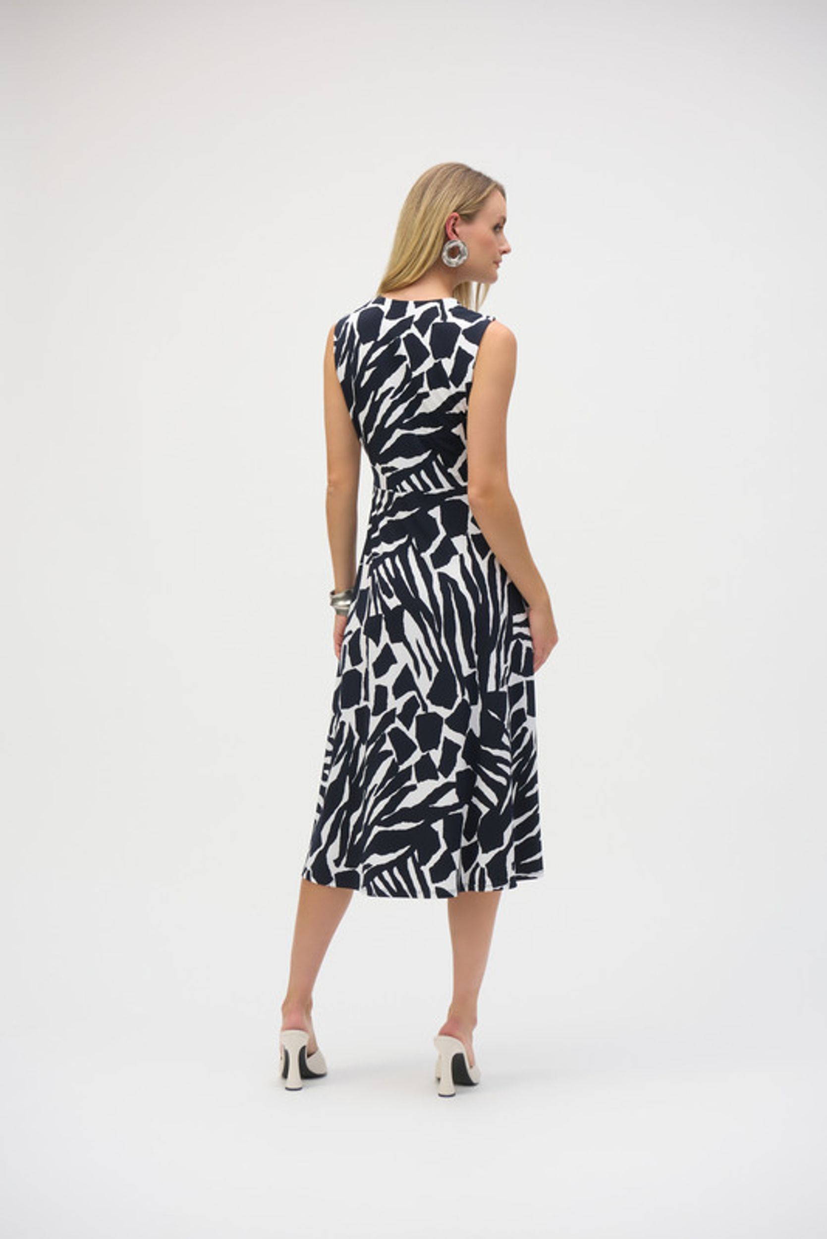 Joseph Ribkoff |  Joseph Ribkoff Freizeitkleid  | 44 | vanille/marine
