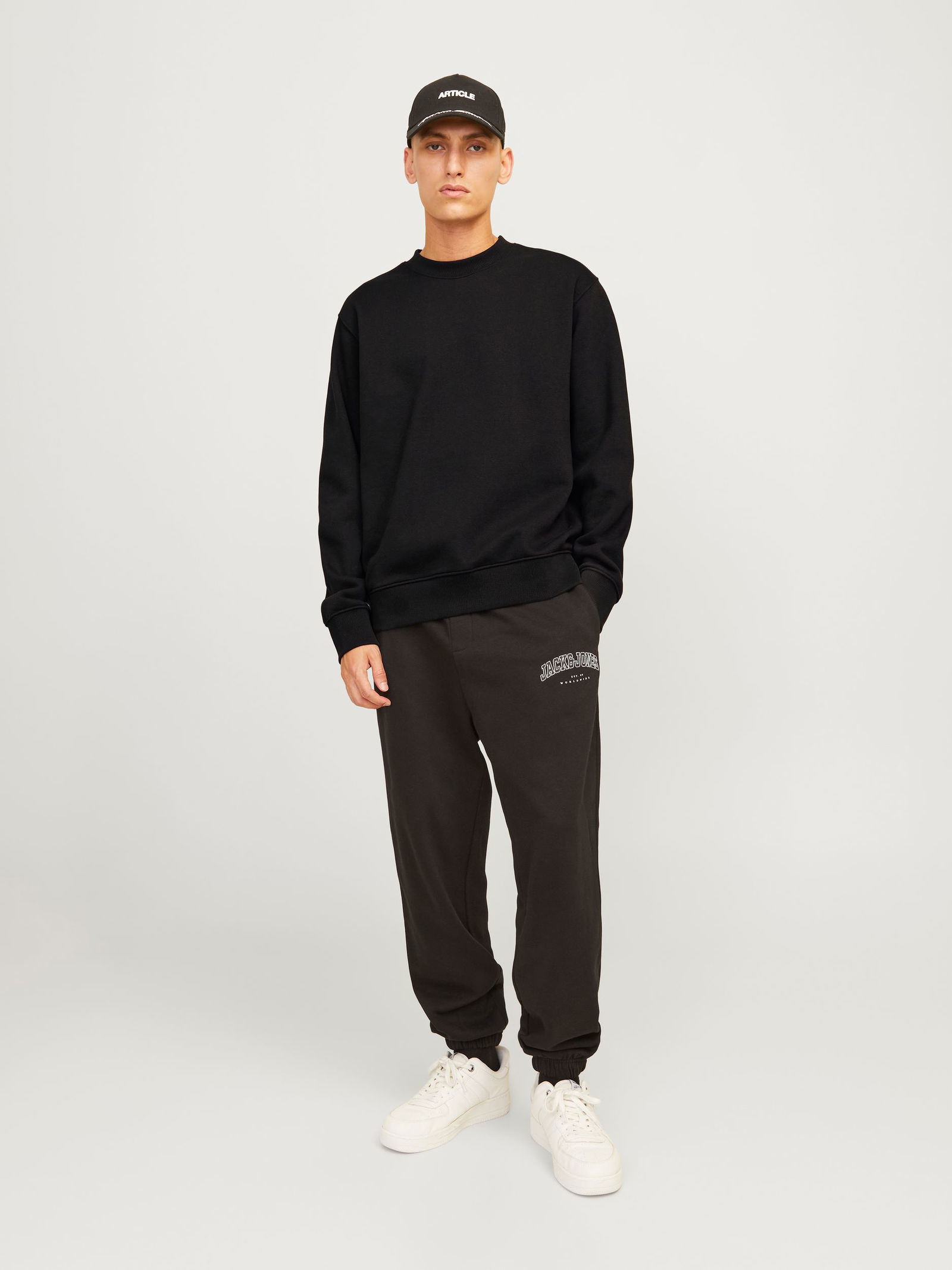 Jack&Jones |  Jack&Jones Sweatshirt  | S | black