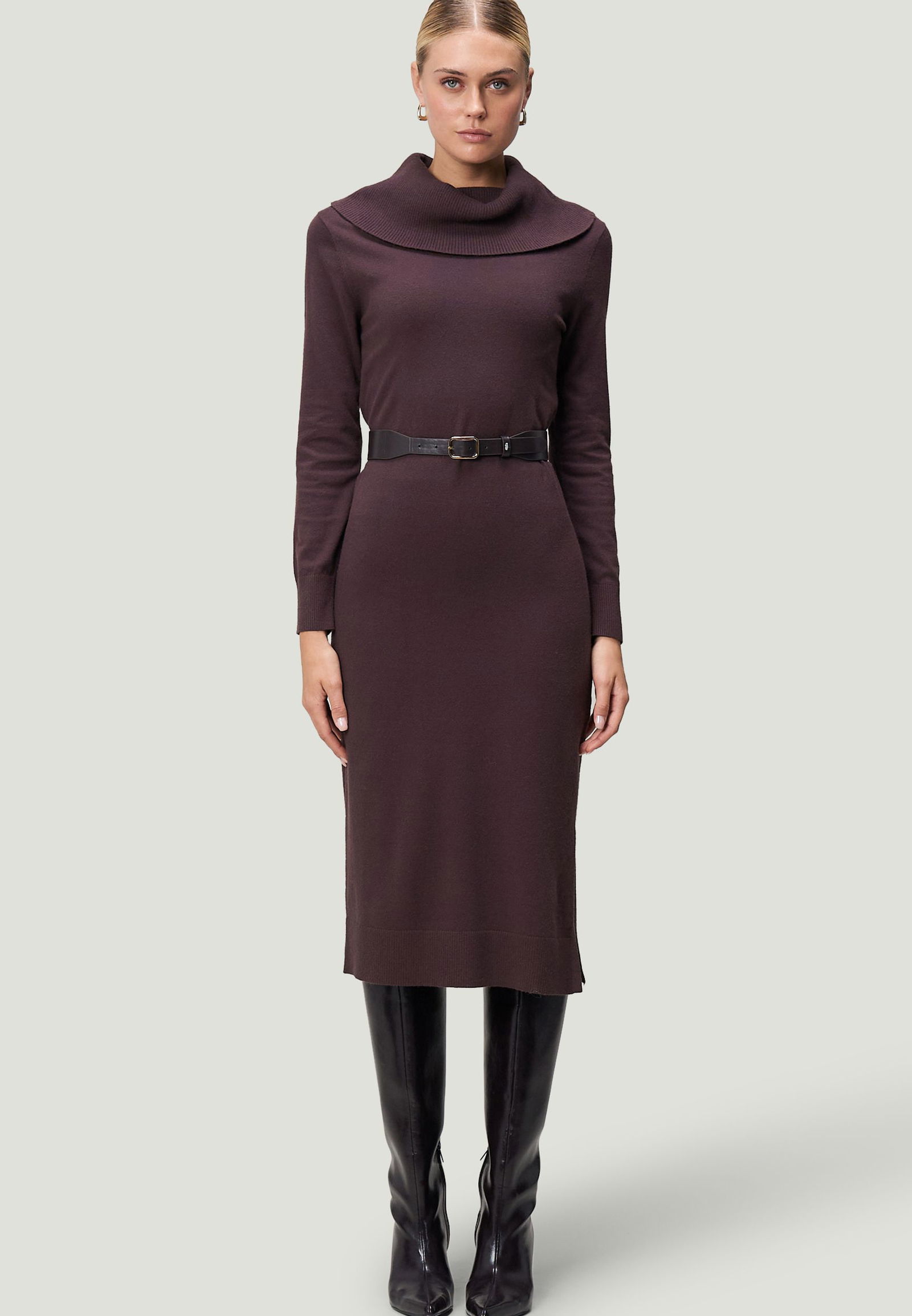 1d4b74af4a9b38d29cc9d6bc64dccf51 Zero | Zero Pullover | 36 | chocolate plum