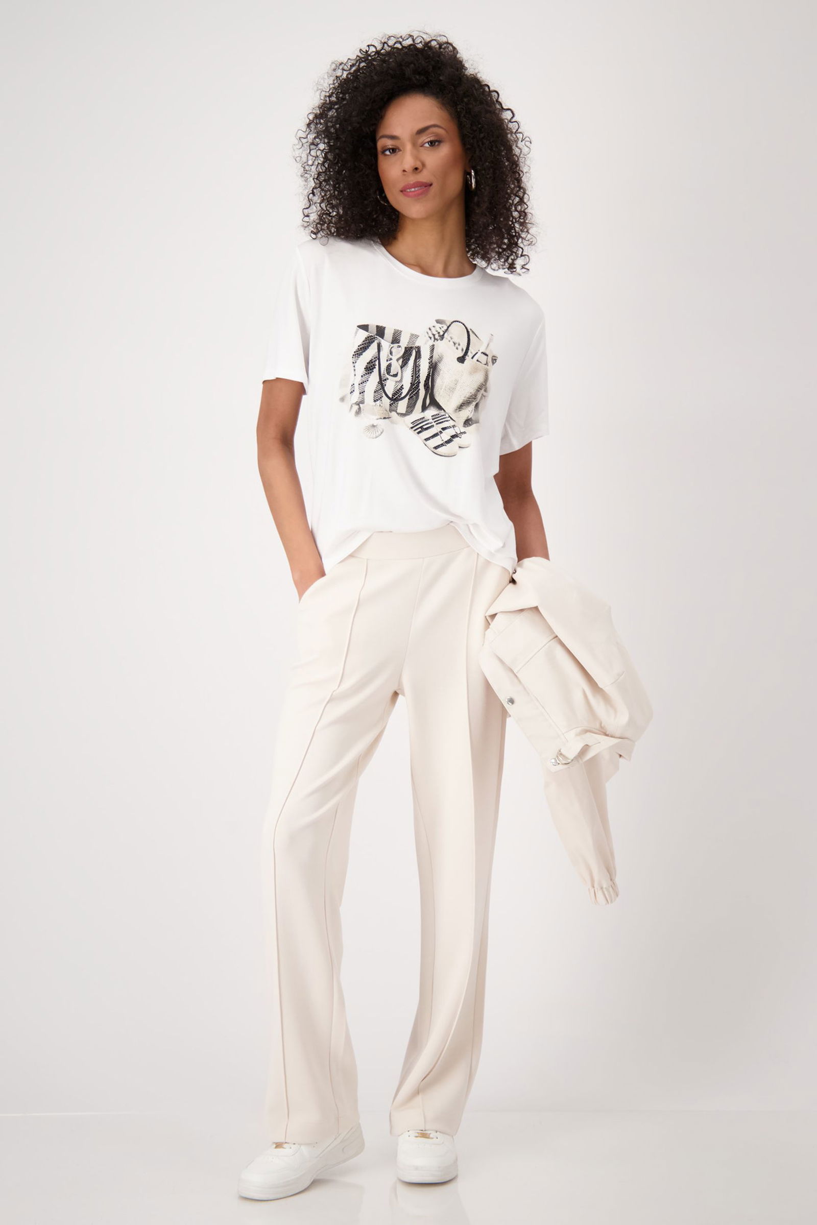 Monari |  T-Shirt, cream | 36