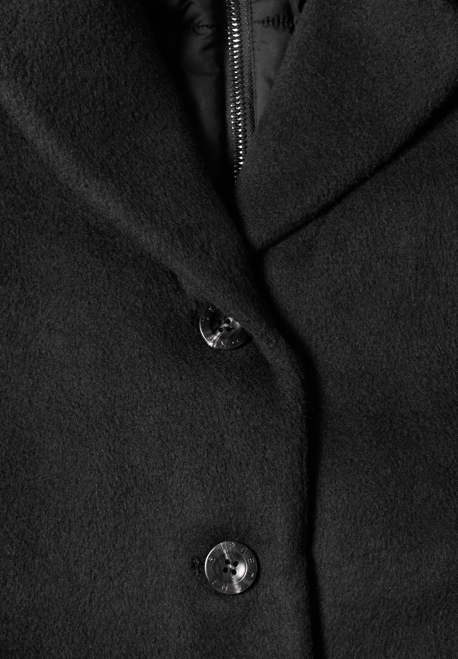 Revers Coat w. Hoody Insert, Black #2