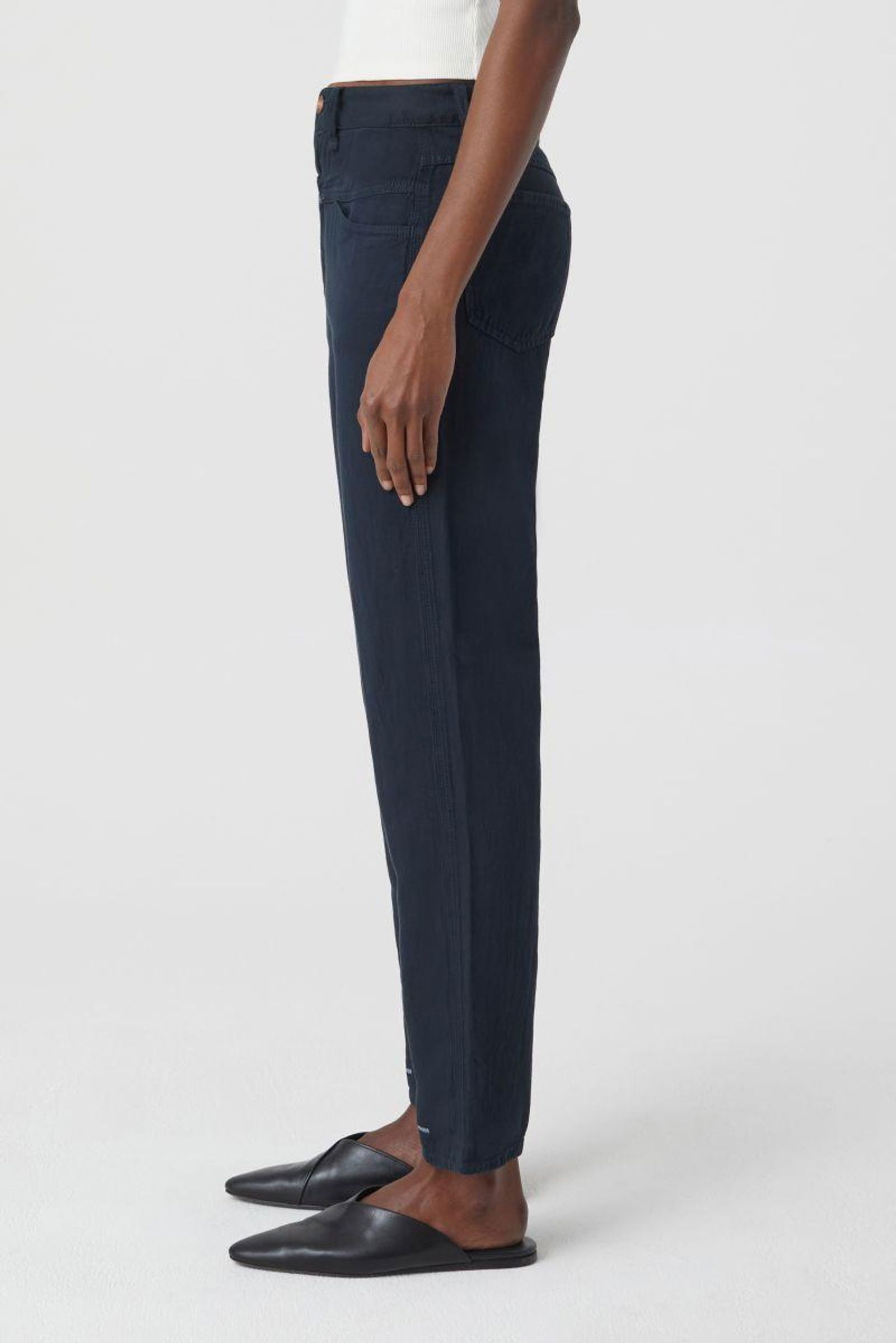 1323dc6b8625610f0aeef94d3e5bbab4 Closed Straight Leg Jeans