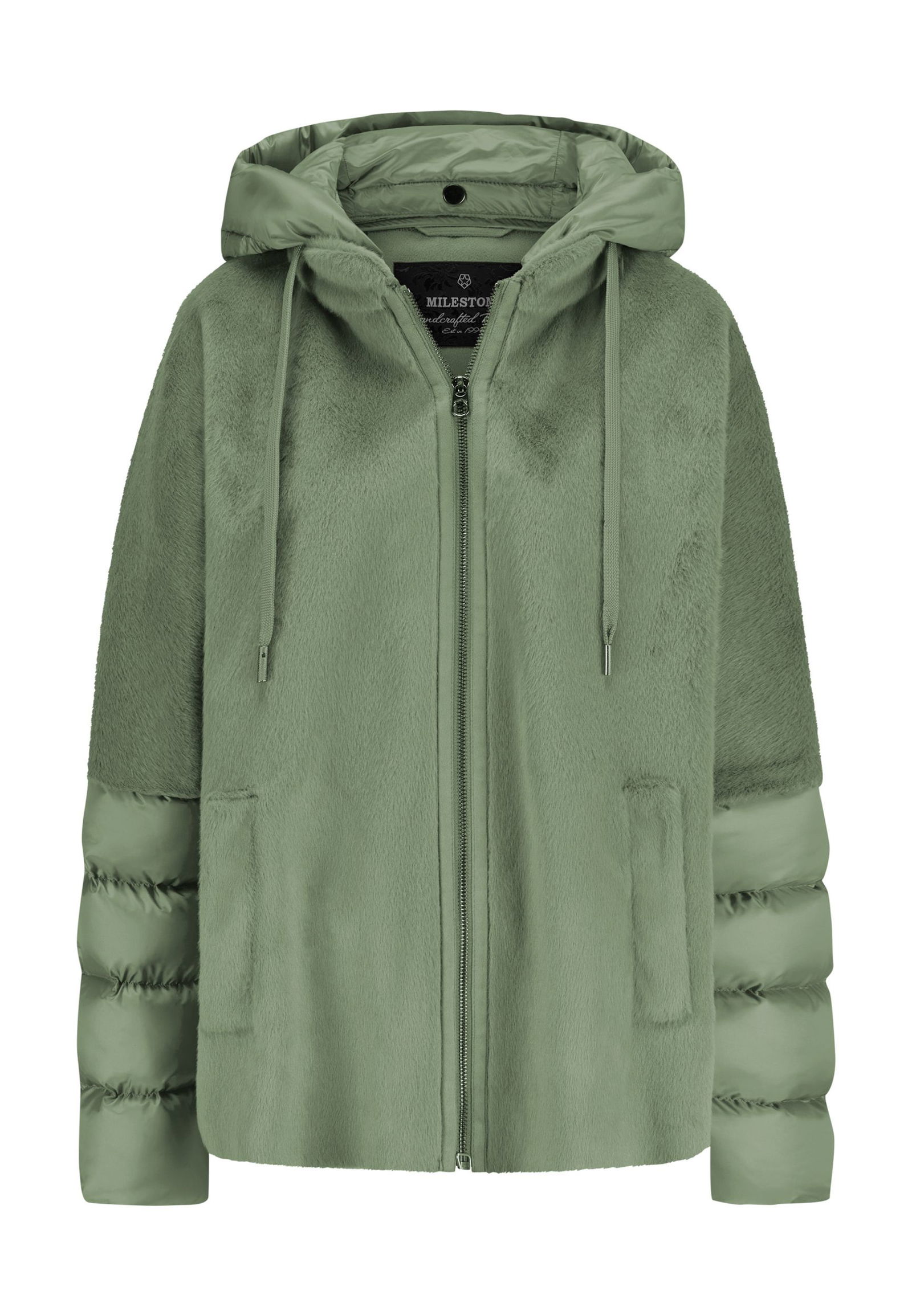 44f4ff7f8e07a5d81769f8f73e27ad79 Milestone | Milestone Steppjacke | 38