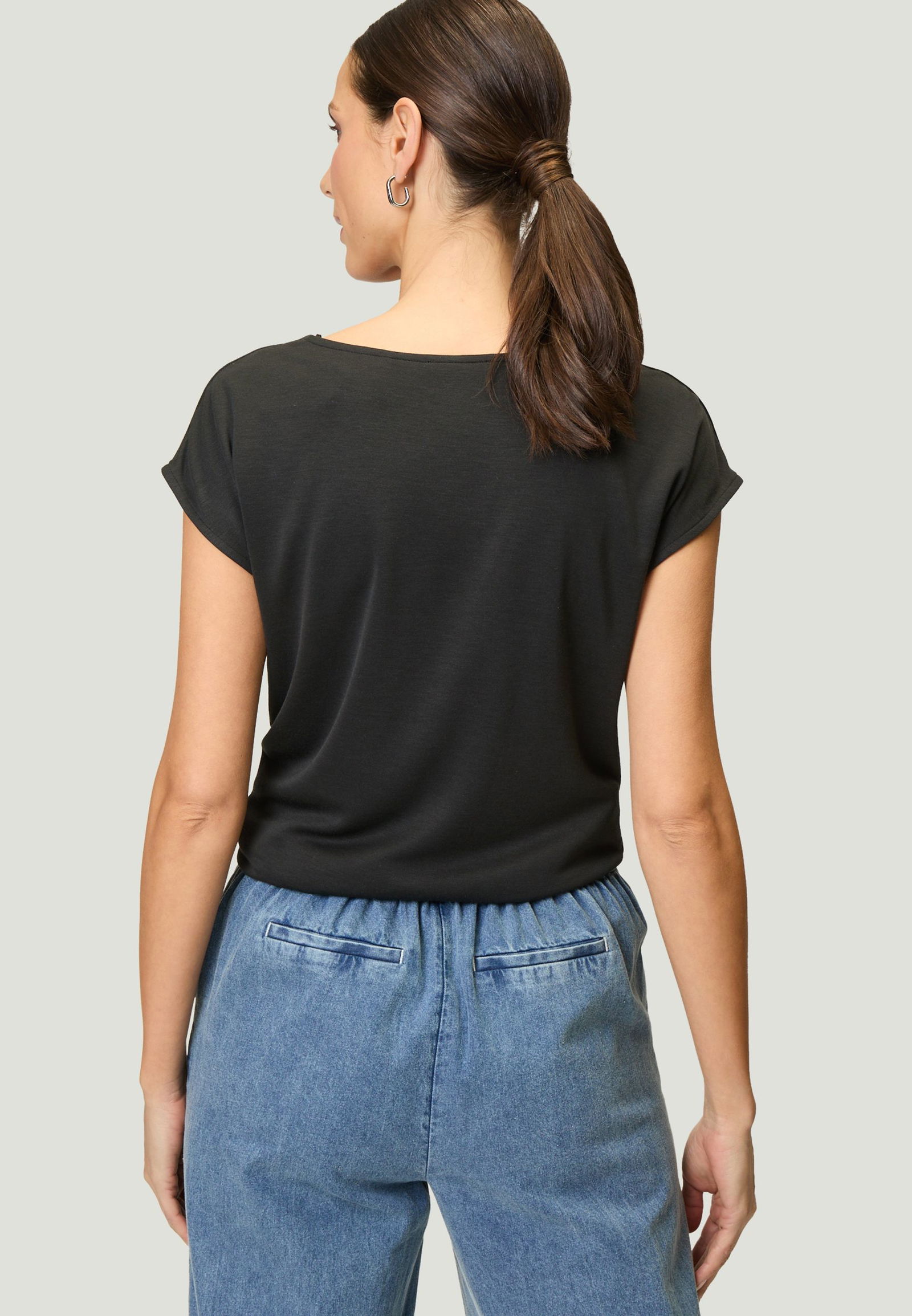 Zero | Zero Shirt | 36 | black beauty