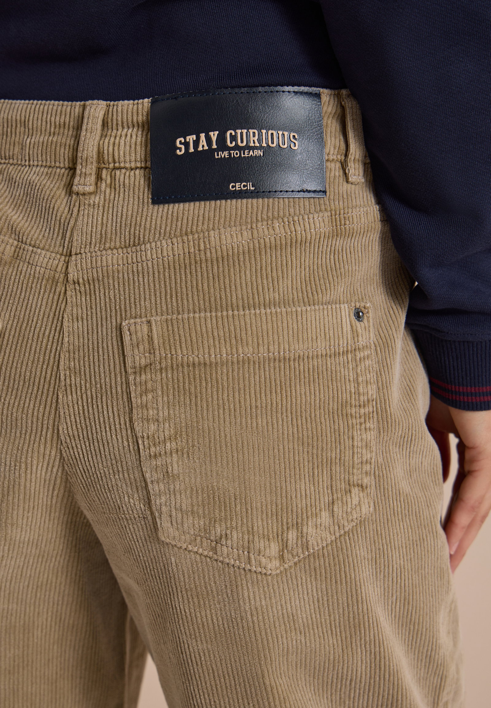 Style Scarlett Barrel Corduroy, creamy mocha #6