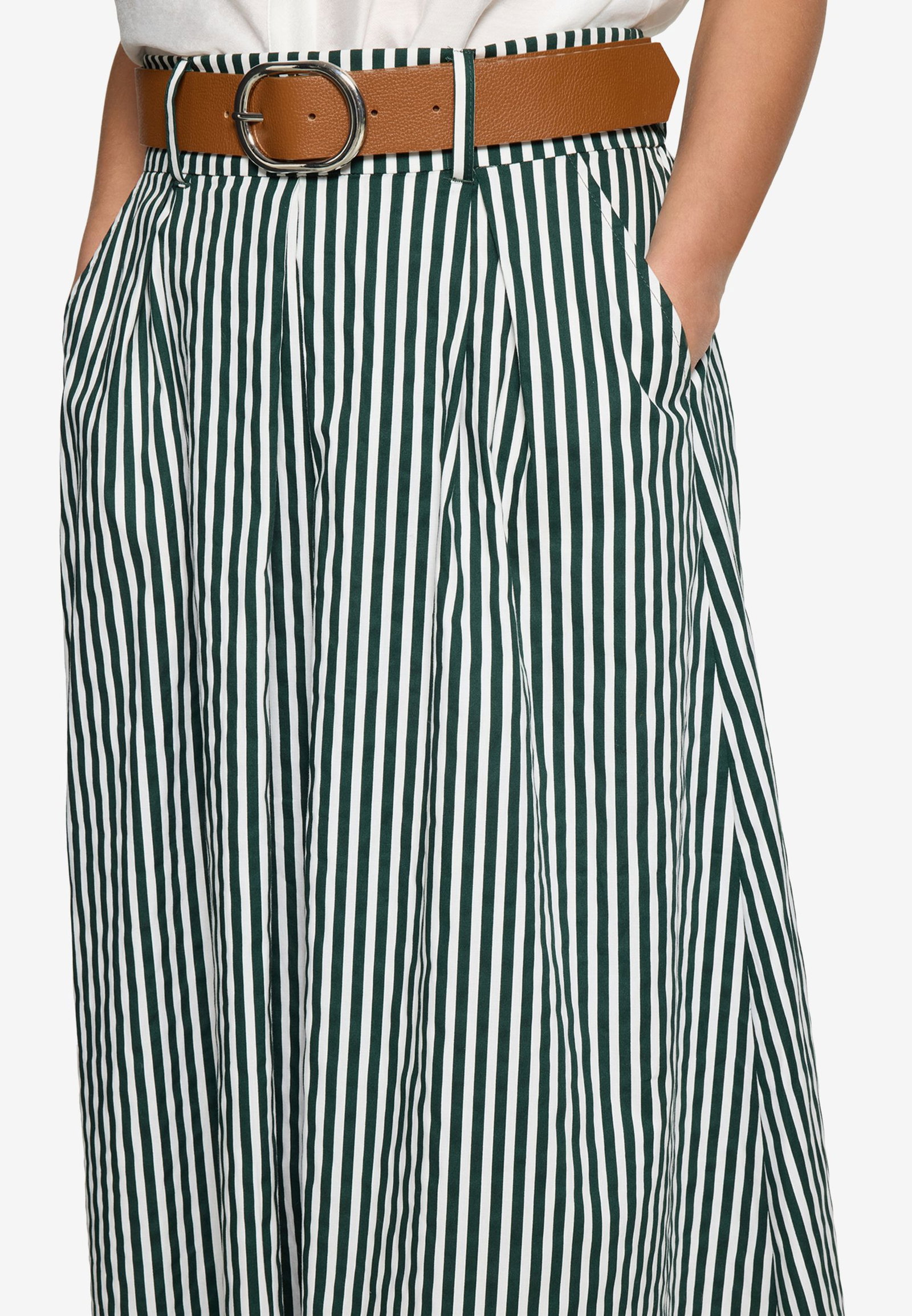 Zero |  Zero Sommerrock  | 44 | greencream