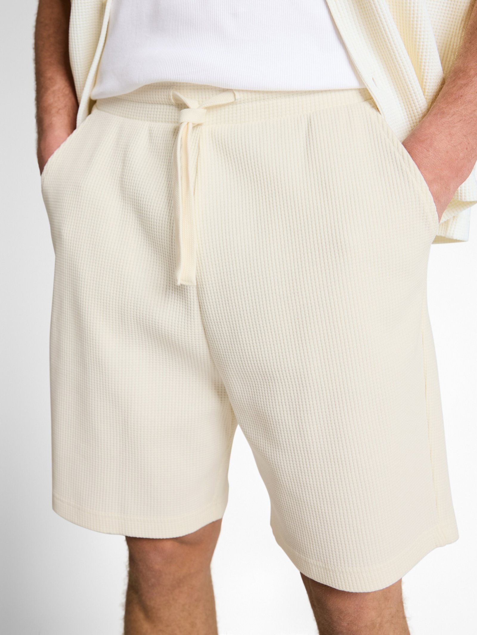 relaxed structured sweat short, Wool White #6