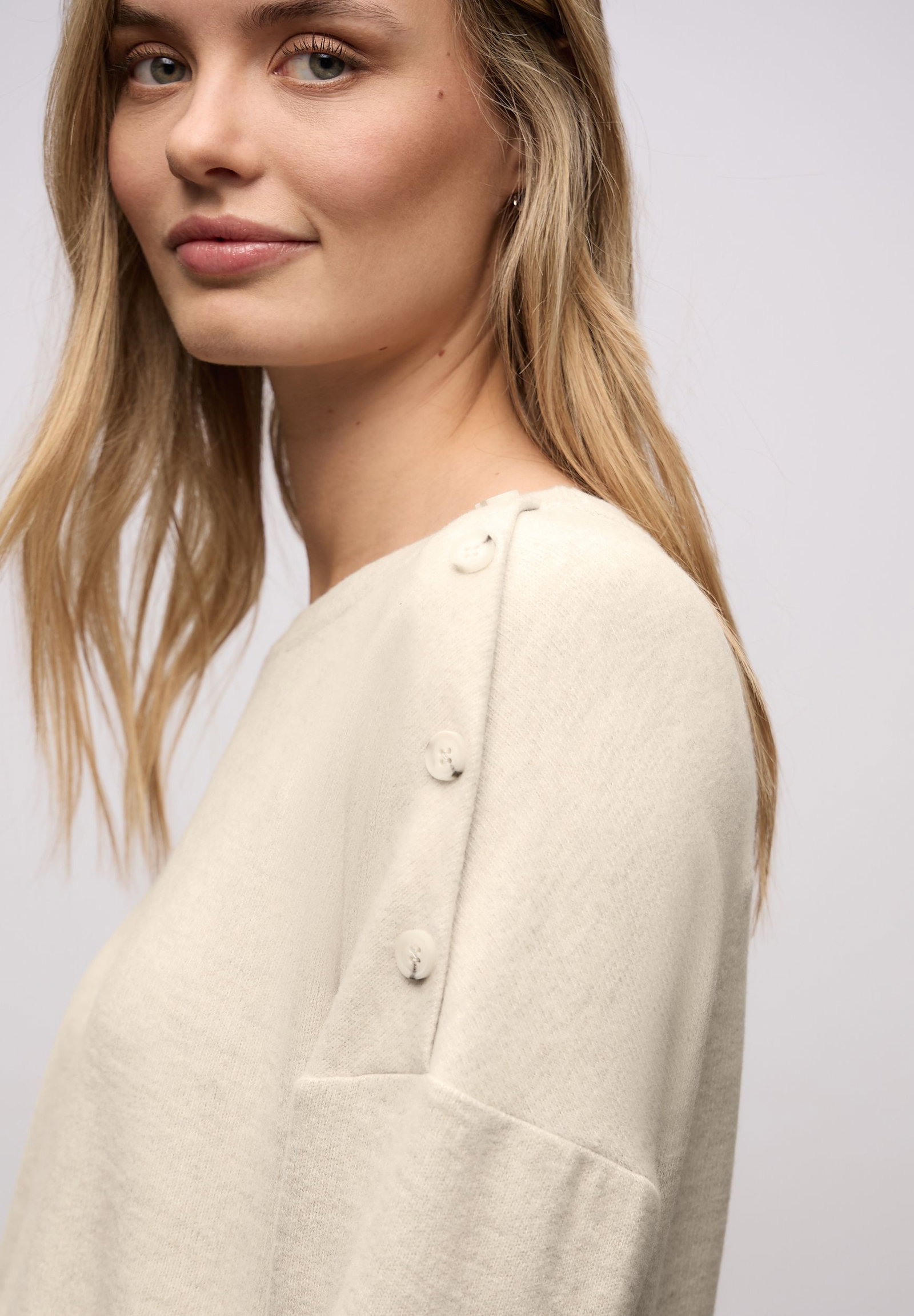 037d92e260b23db8d5dbef9e91e797bc | LTD QR soft melange look shirt, cotton beige mel. | 42