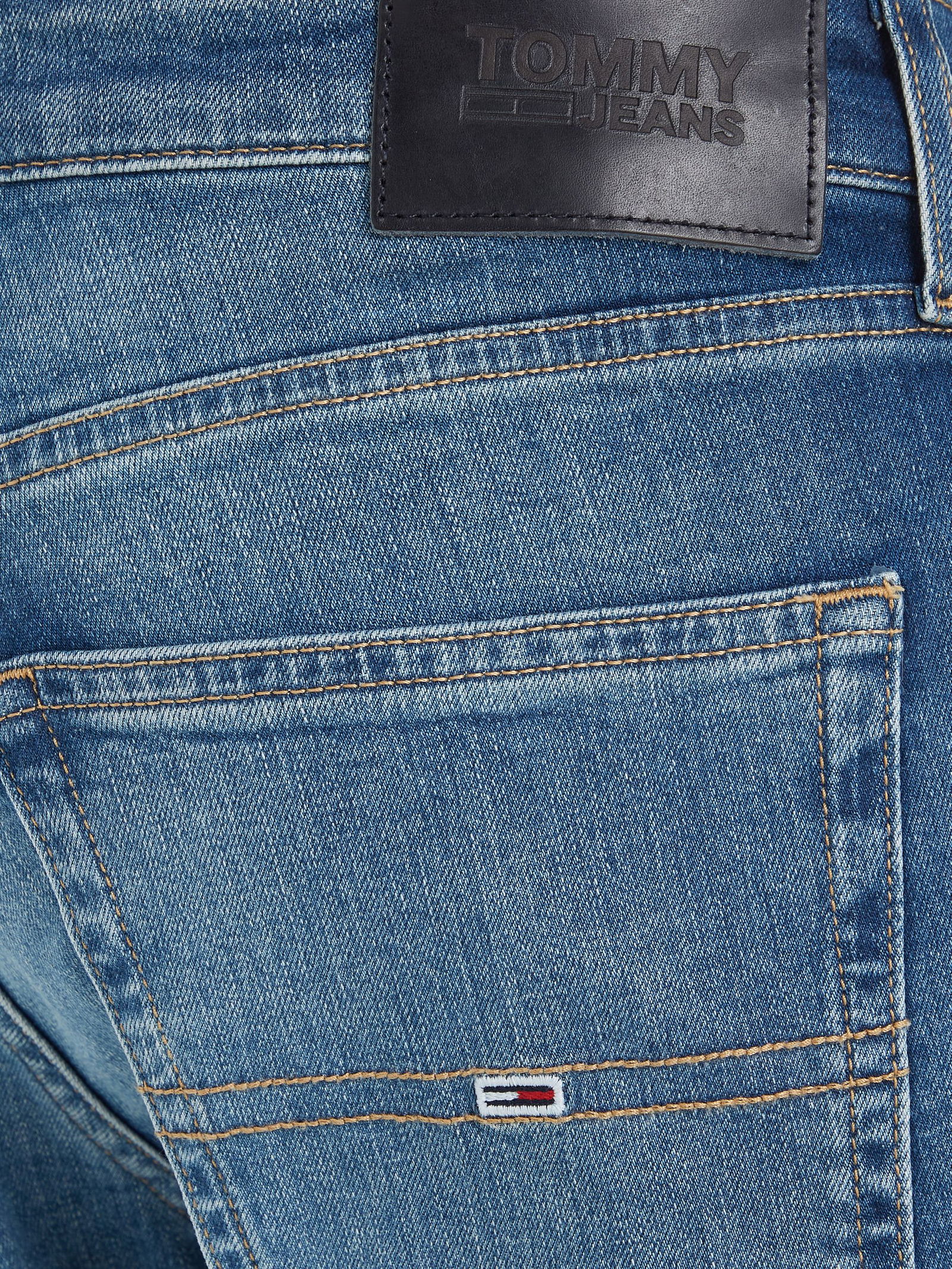 Tommy Jeans Dad Jeans 