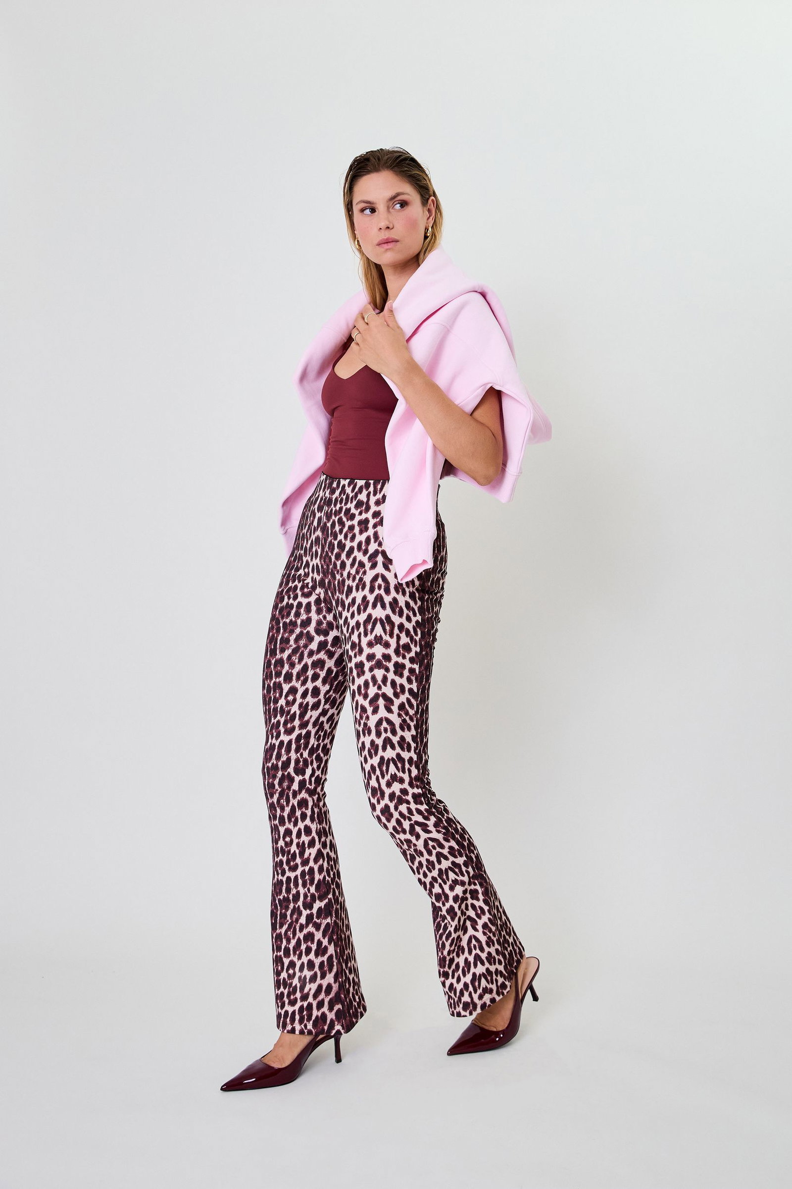 Oh April Tia Bootcut Leggings Leo Cherrywood #1