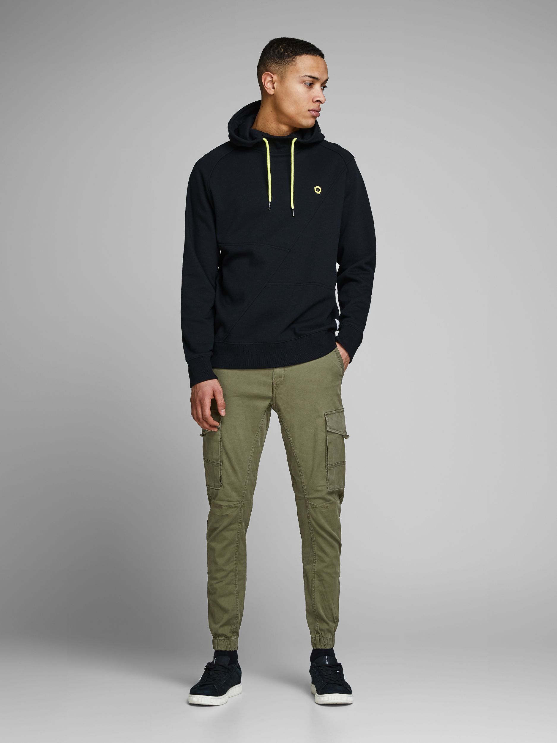 Jack&Jones |  Jack&Jones Tapered Fit Jeans  | 36/32 | olive night