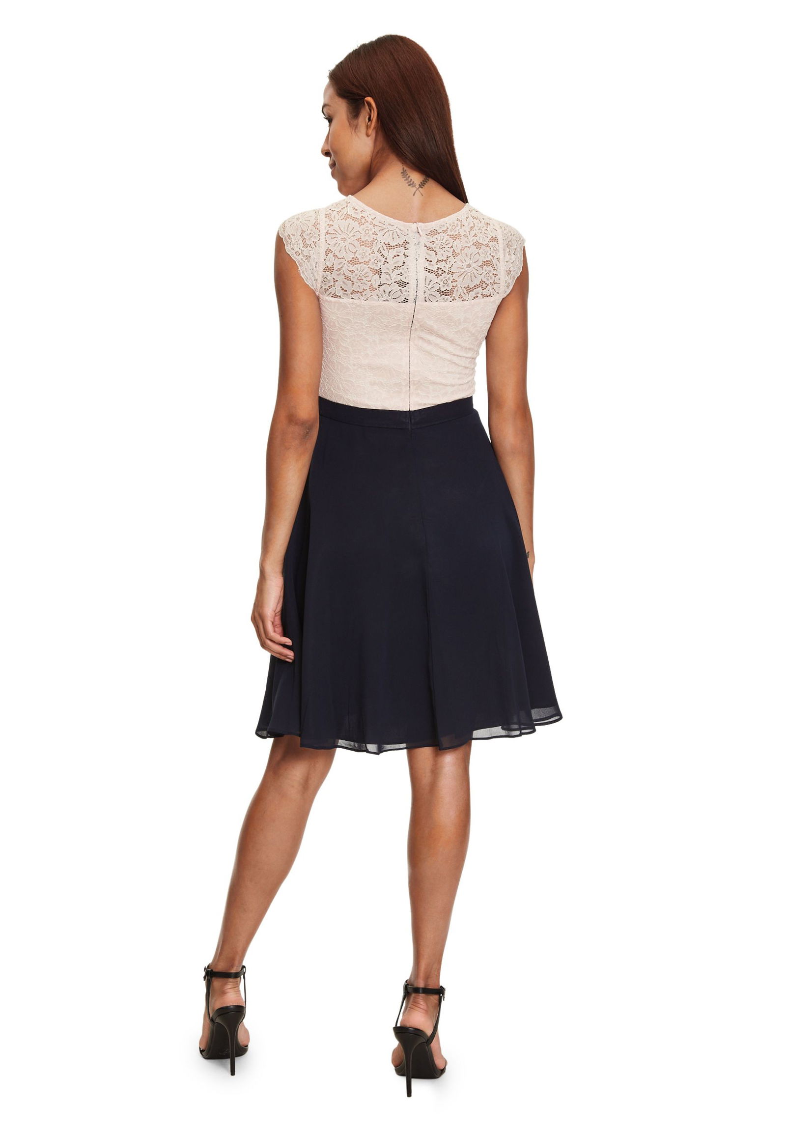 073fac6185a3d407712a1ac4f9627bba VM by Vera Mont Kurzes Kleid