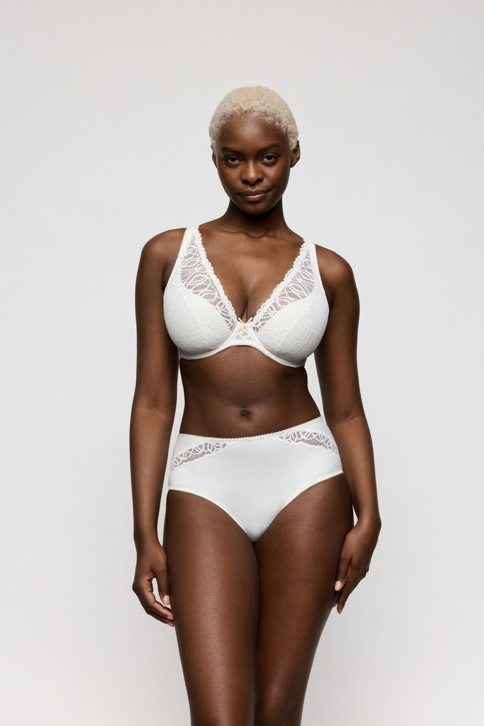fe9a40712cb69a3964d5571a7fd79d48 PrimaDonna | PrimaDonna Slip "Salerno" | 48 | natur