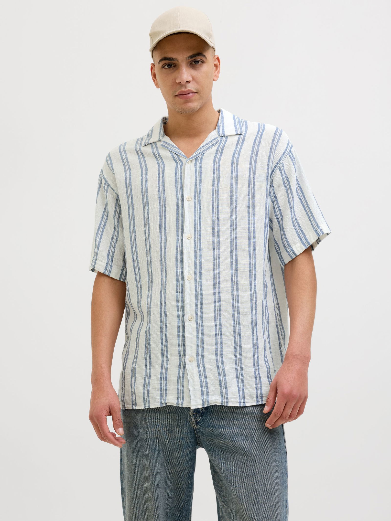 59d33098bf089c5b3179d1ced523caf8 Jack&Jones | Jack&Jones Shirt | M | white