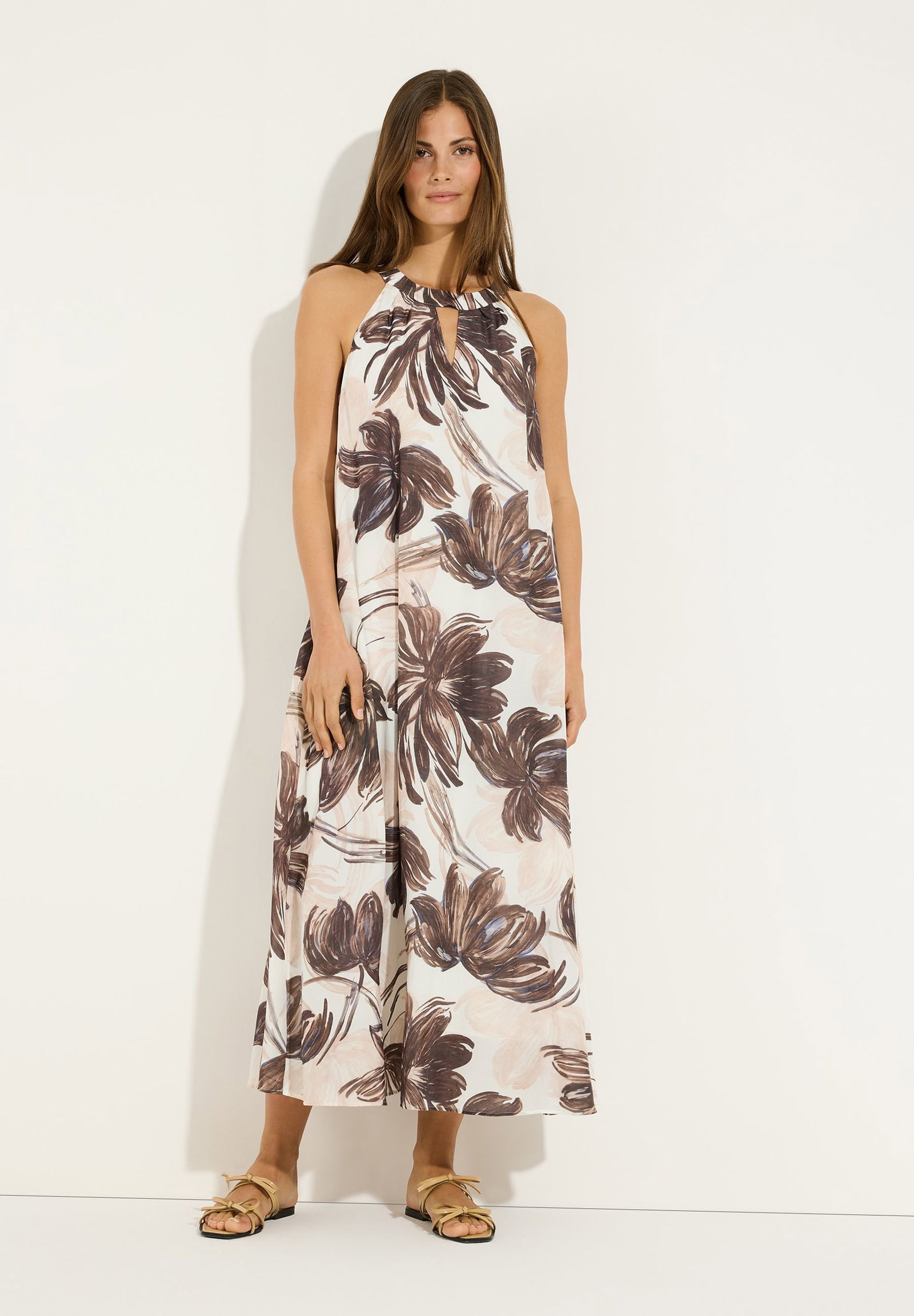 53805c6758f19033a1ecd7171bcb3e34 More & More | More & More Freizeitkleid | 34