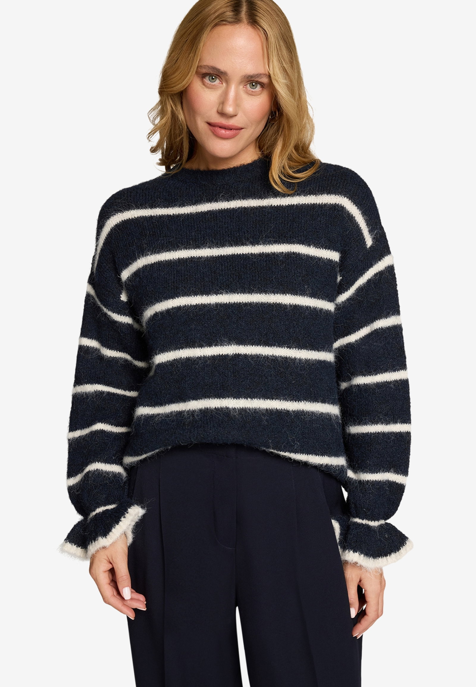 Zero Pullover #1