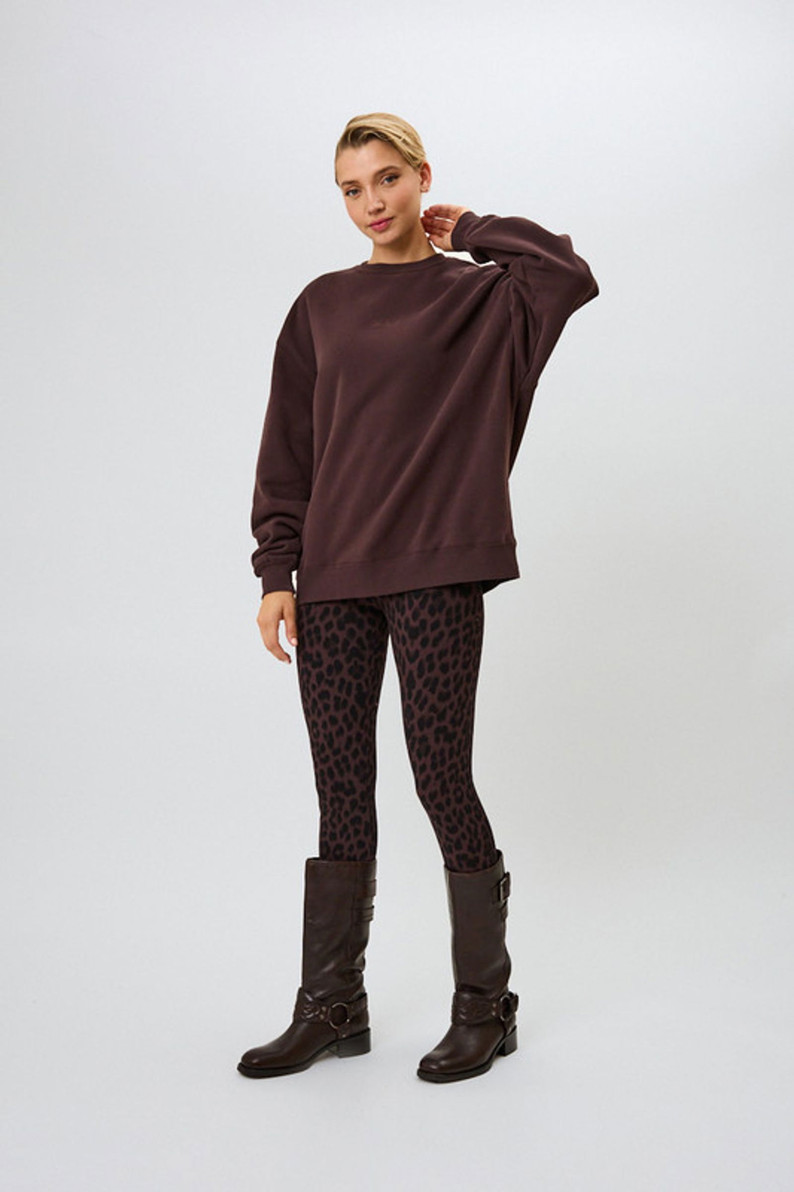 Oh April |  Oh April Sweatshirt  | M | 1202_6017