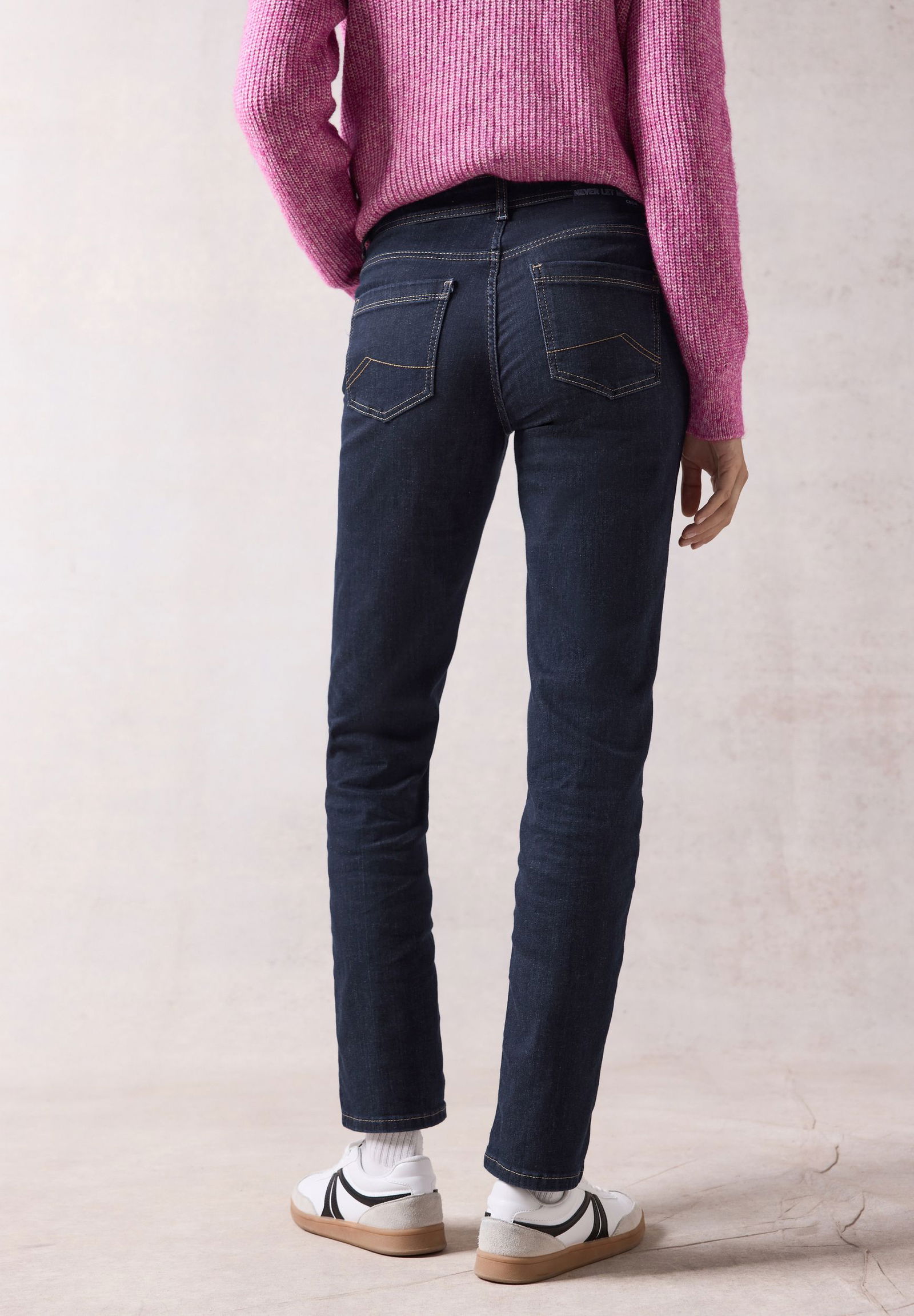 CECIL |  CECIL Straight Leg Jeans  | 34/32 | rinsed wash