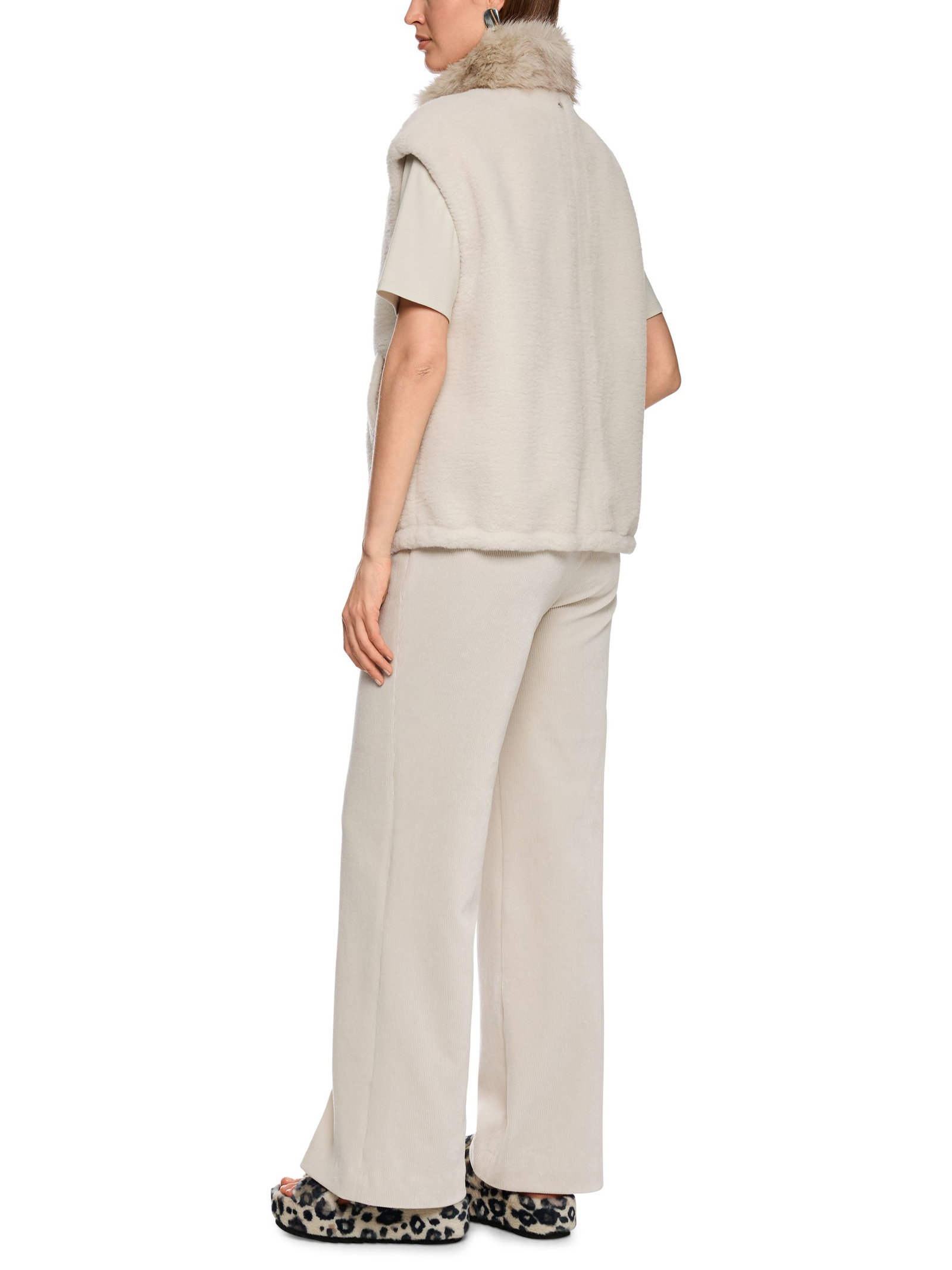 4d8e446f2582deb37ce53557aab60c81 Marc Cain Collections | Marc Cain Collections Weste | 38 | smoke