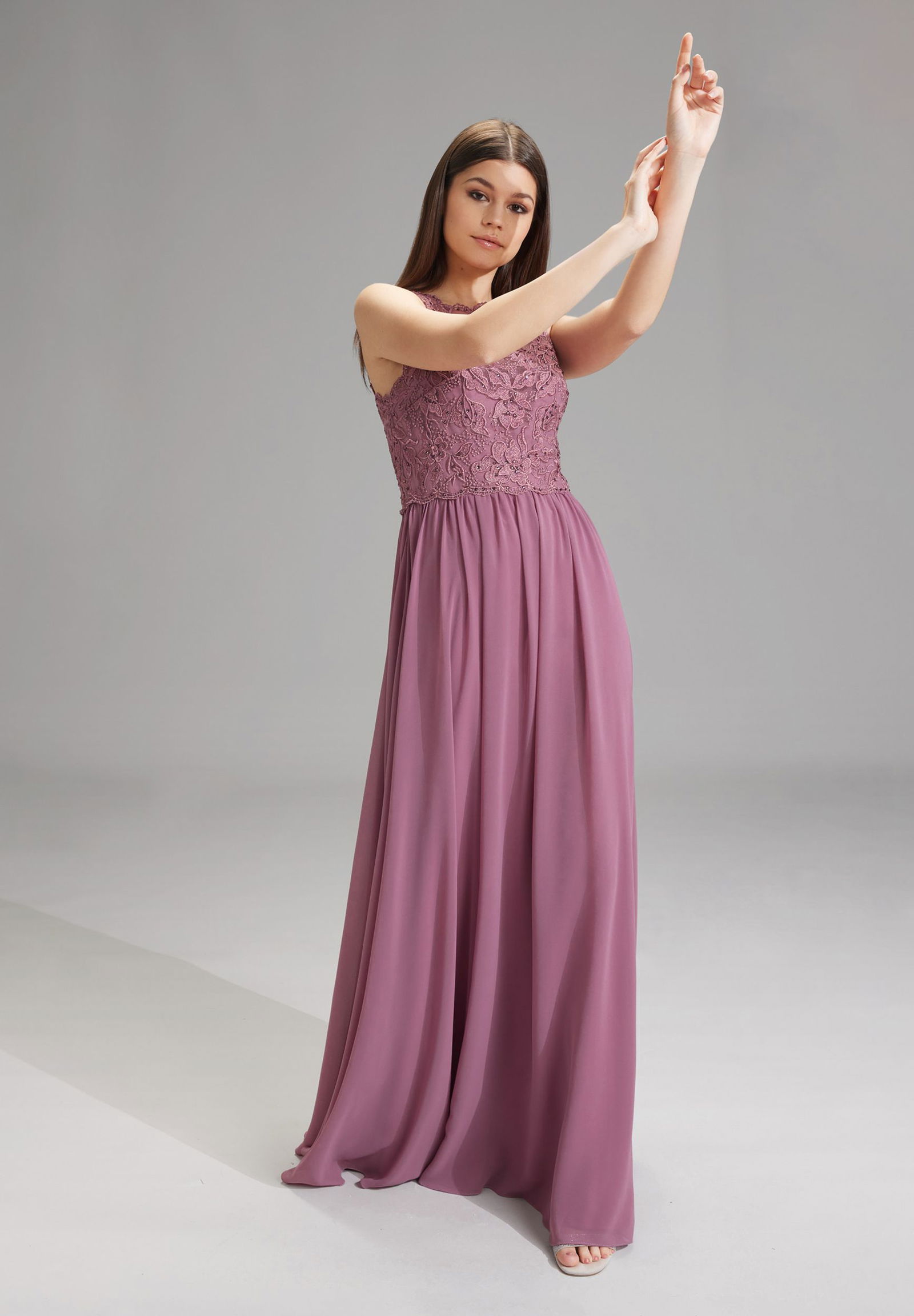 Hey Kyla High-closed-Abendkleid mit floraler Spitze
