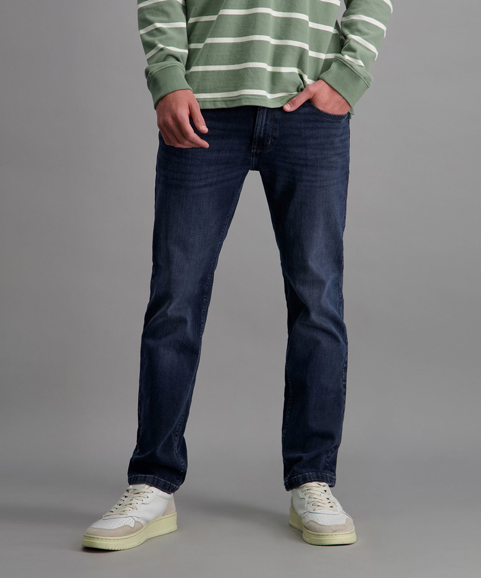 4554ad0df10f0aedb3899e2986d5046c Pioneer | Pioneer Regular Fit Jeans | 40/30