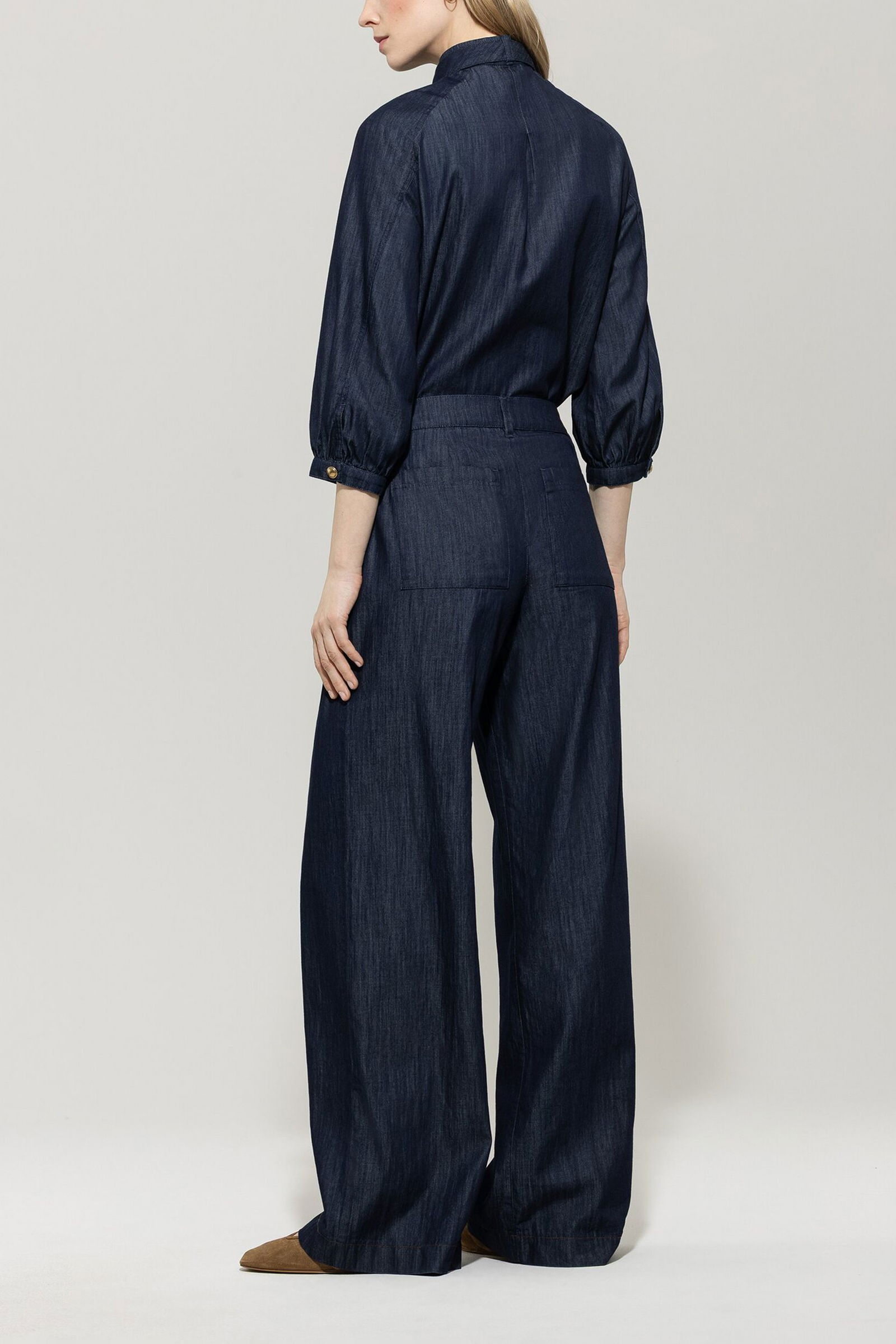 8faaf6afd572ef343a482b528ed7a812 Luisa Cerano |  Luisa Cerano Schlaghose  | 36 | multi