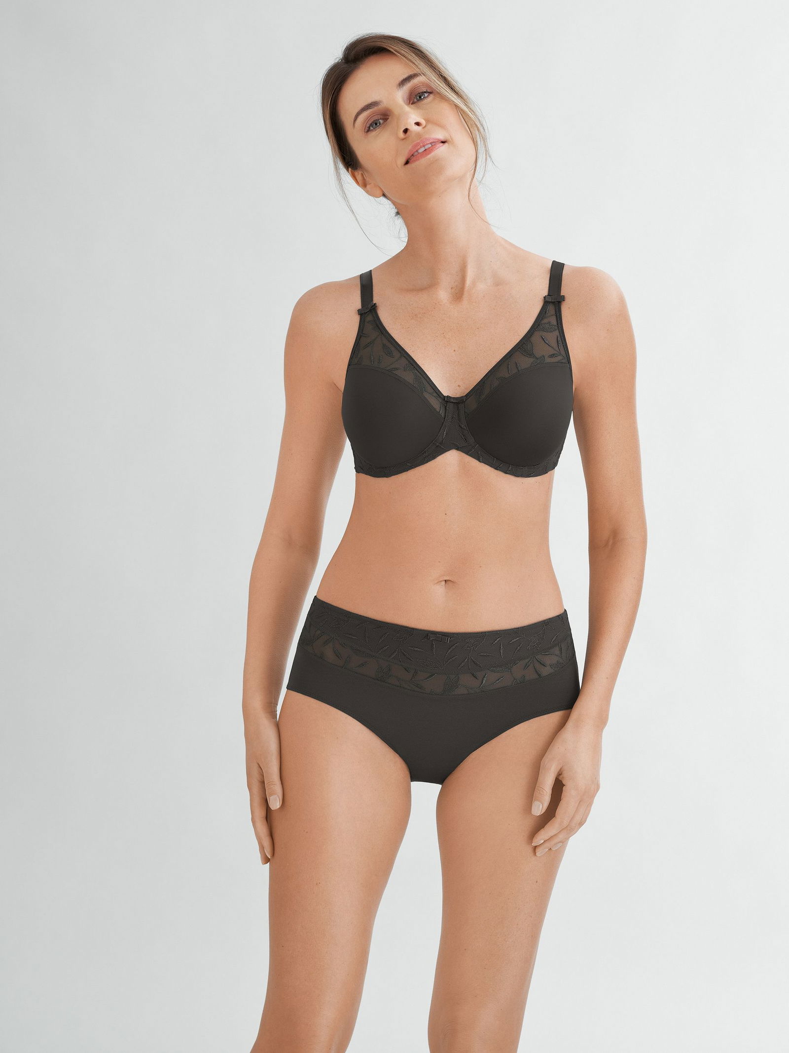 Felina |  Felina Bügel-BH: Luxuriöser Komfort mit Stil | 90/G | obsidian grey