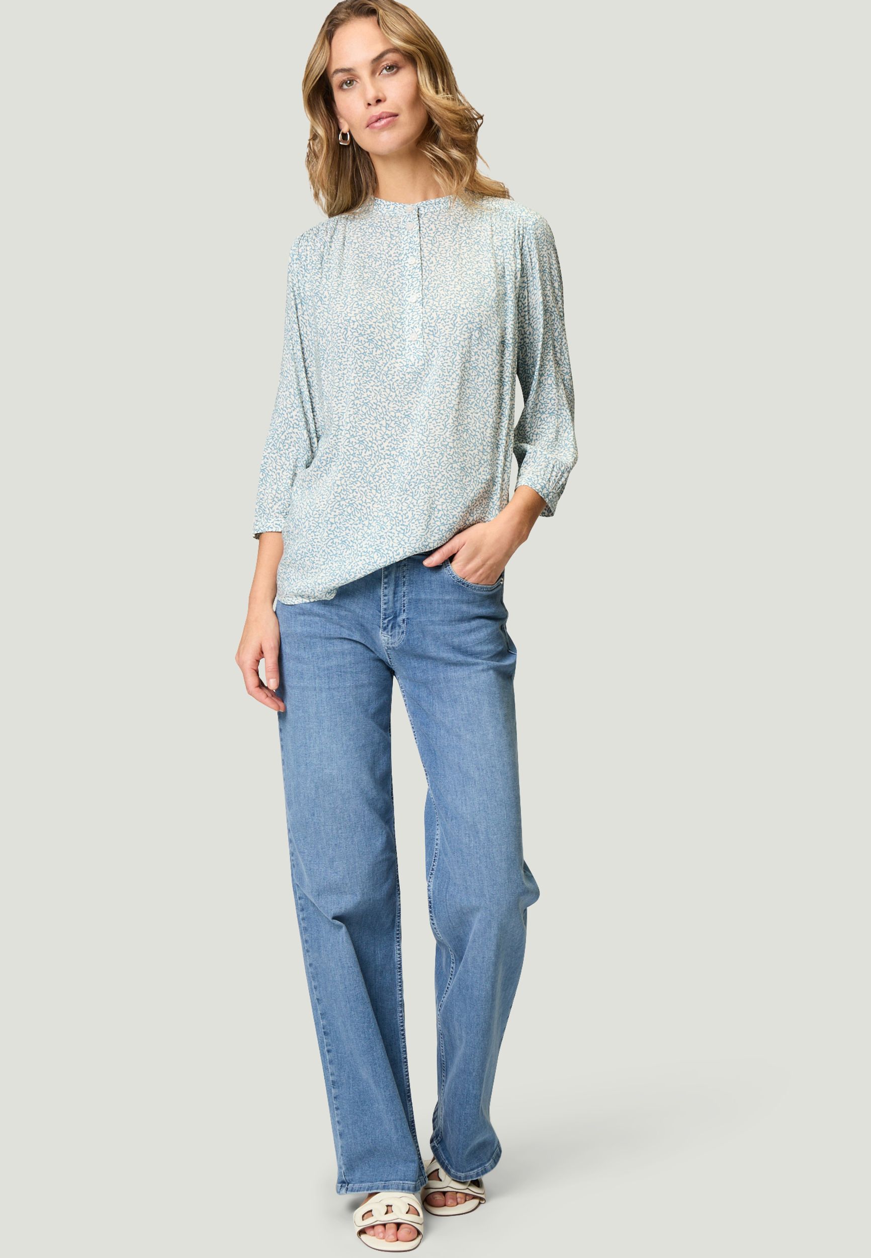 Zero |  Zero Shirt  | 34 | creamblue