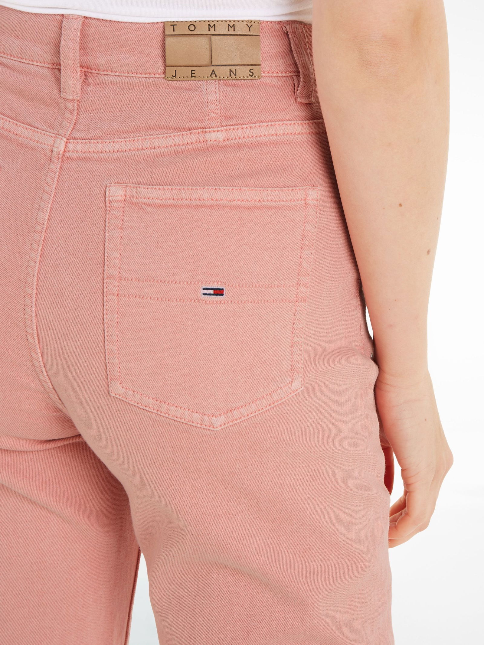 Tommy Jeans Mom Jeans 