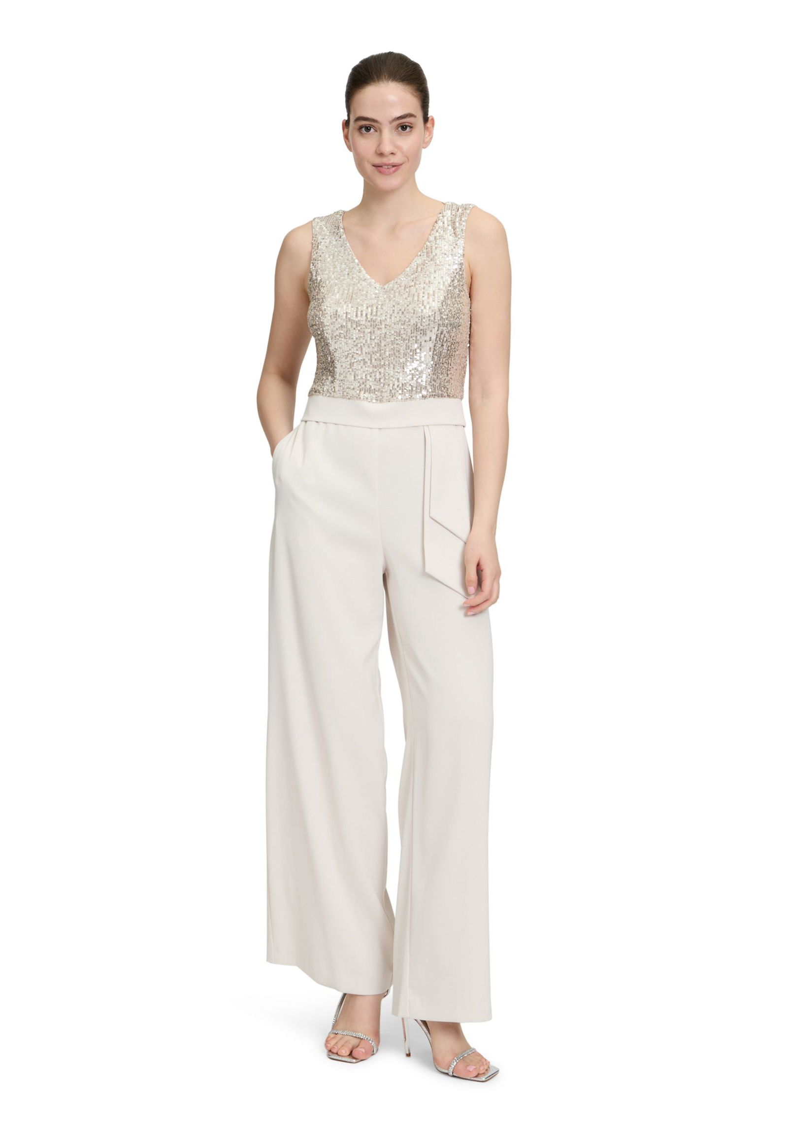 Vera Mont |  Vera Mont Overall  | 40 | bright pearl