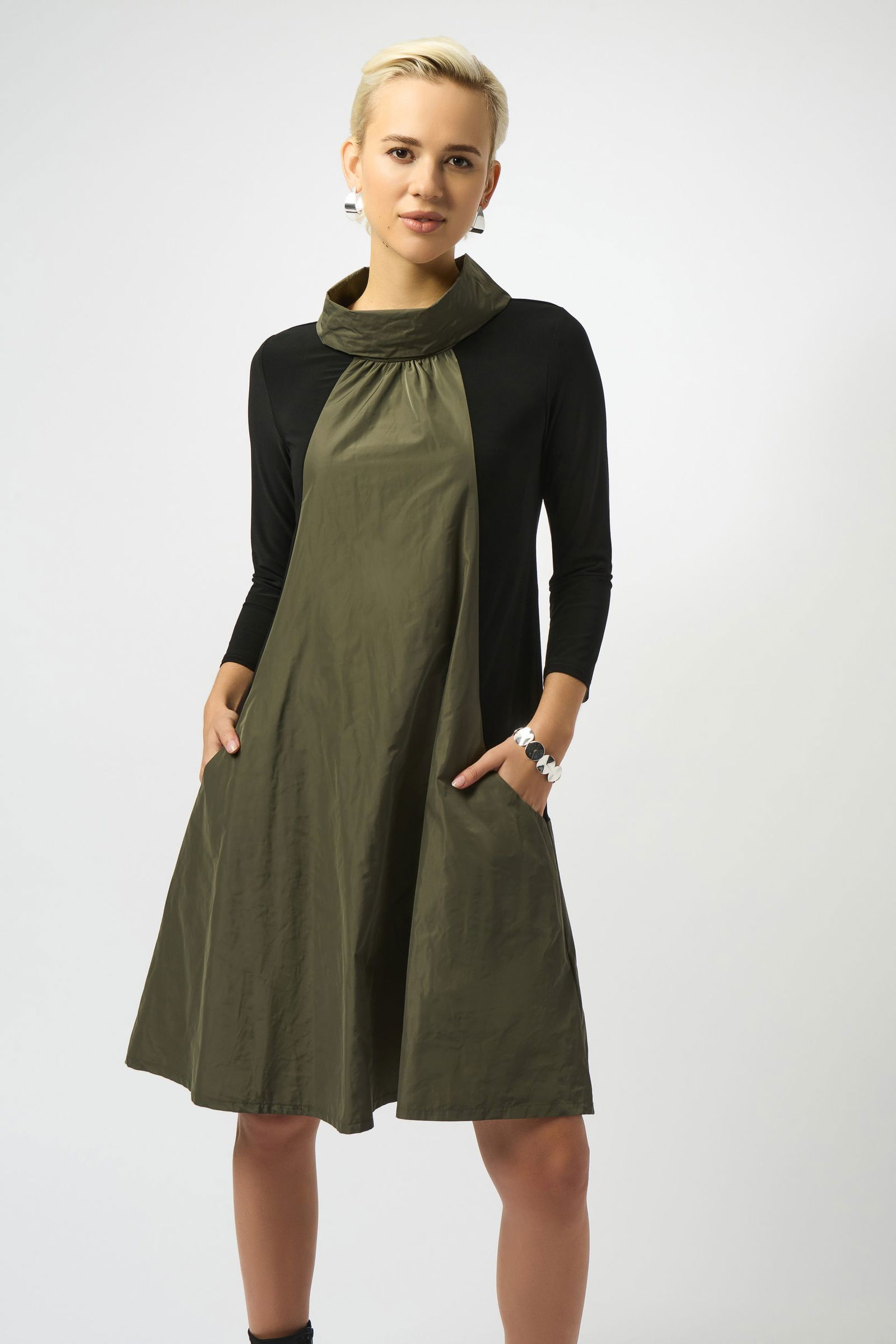  | Kleid, Schwarz/Avocado | 48