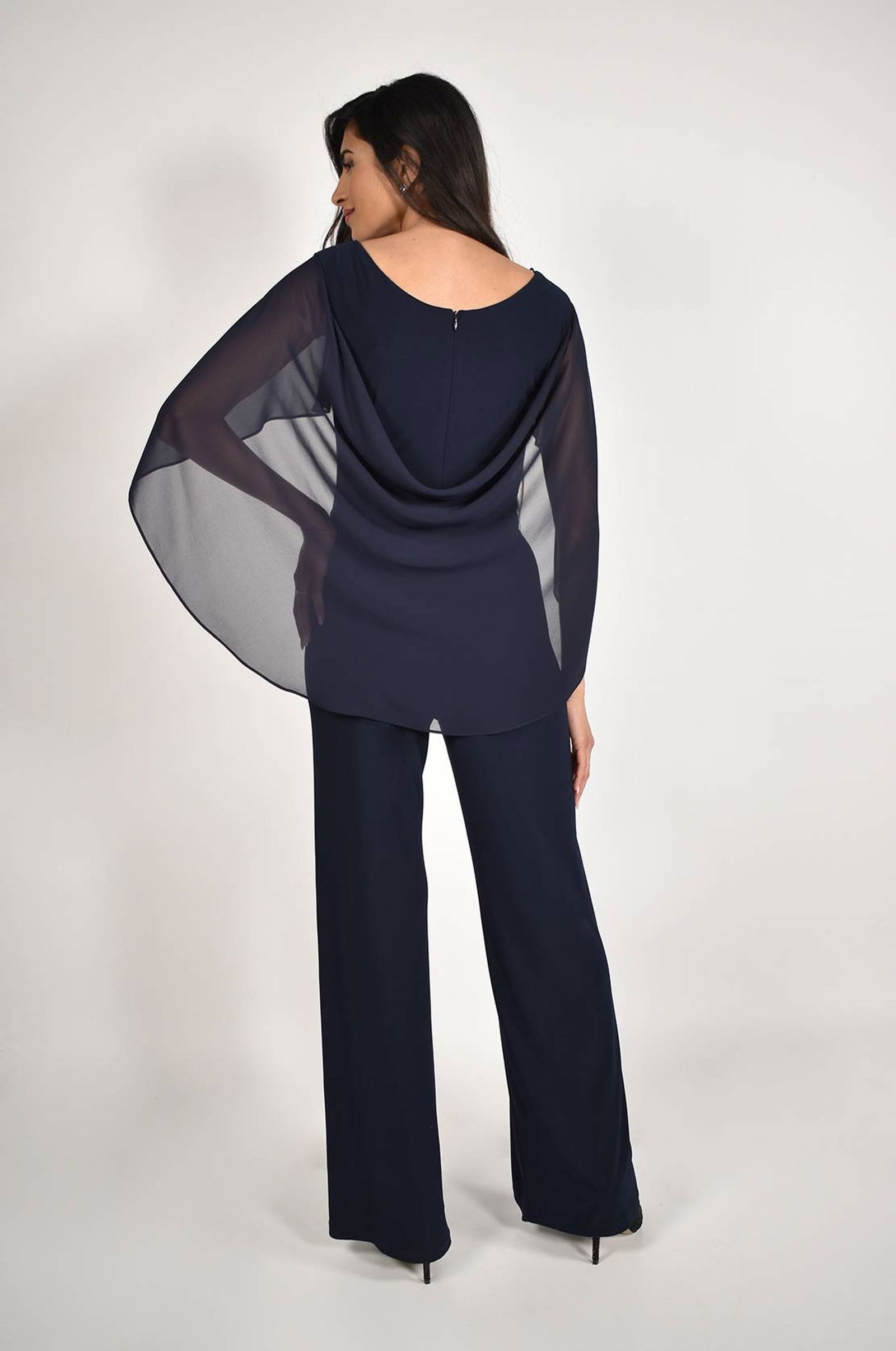 6e28285f1a0af60bded7219575b3fac8 Frank Lyman Jumpsuit