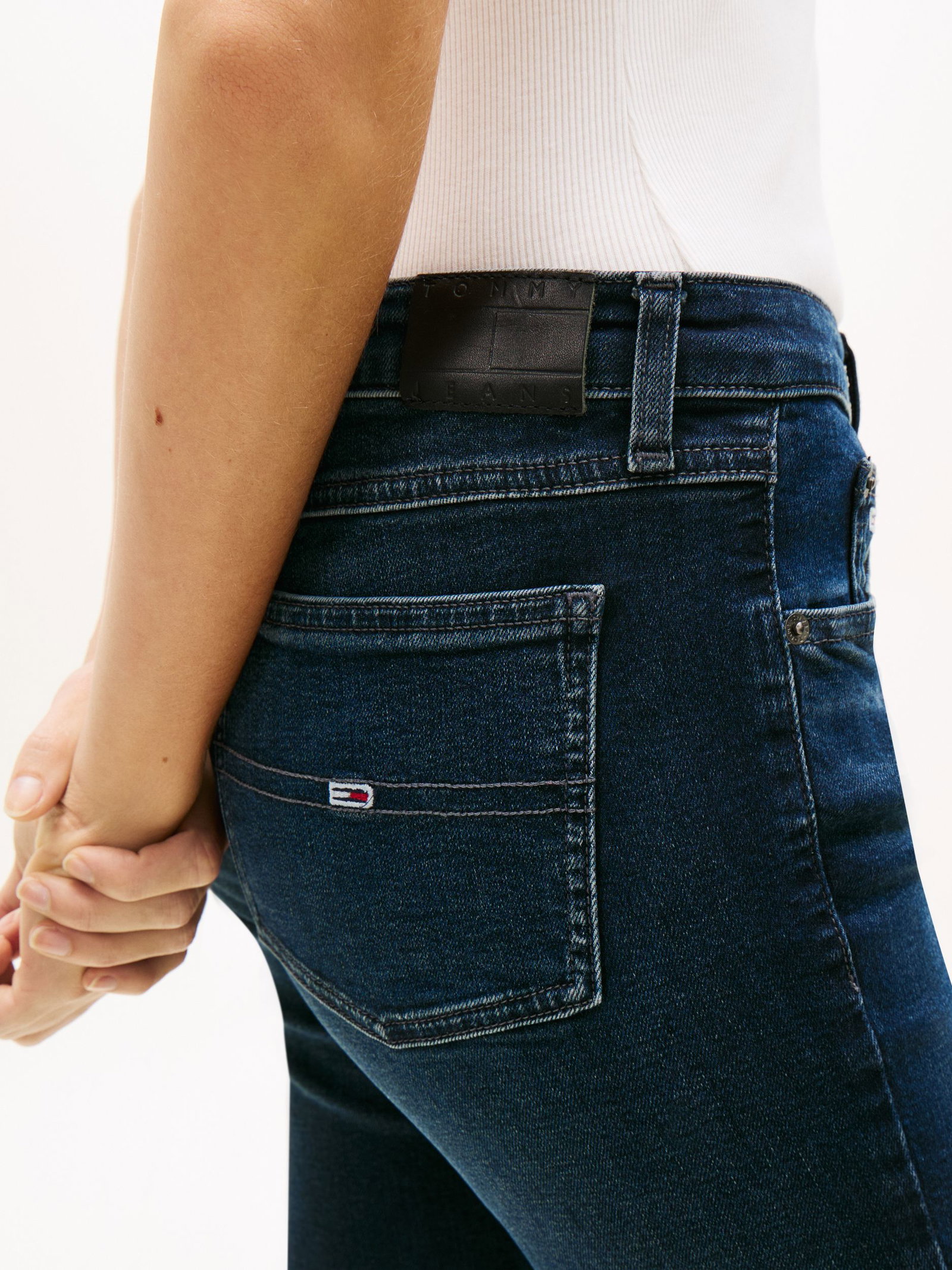 63aa85619c57520421a2d0ce6e4c8780 Tommy Jeans | Tommy Jeans Mom Jeans | 30/32 | denim grey