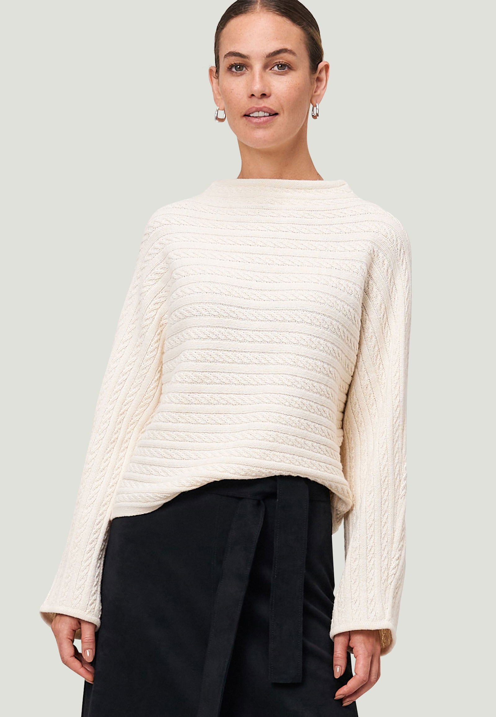 913d658c1ebac7723dc3b3b68c04f690 Zero | Zero Pullover | M | eggnog