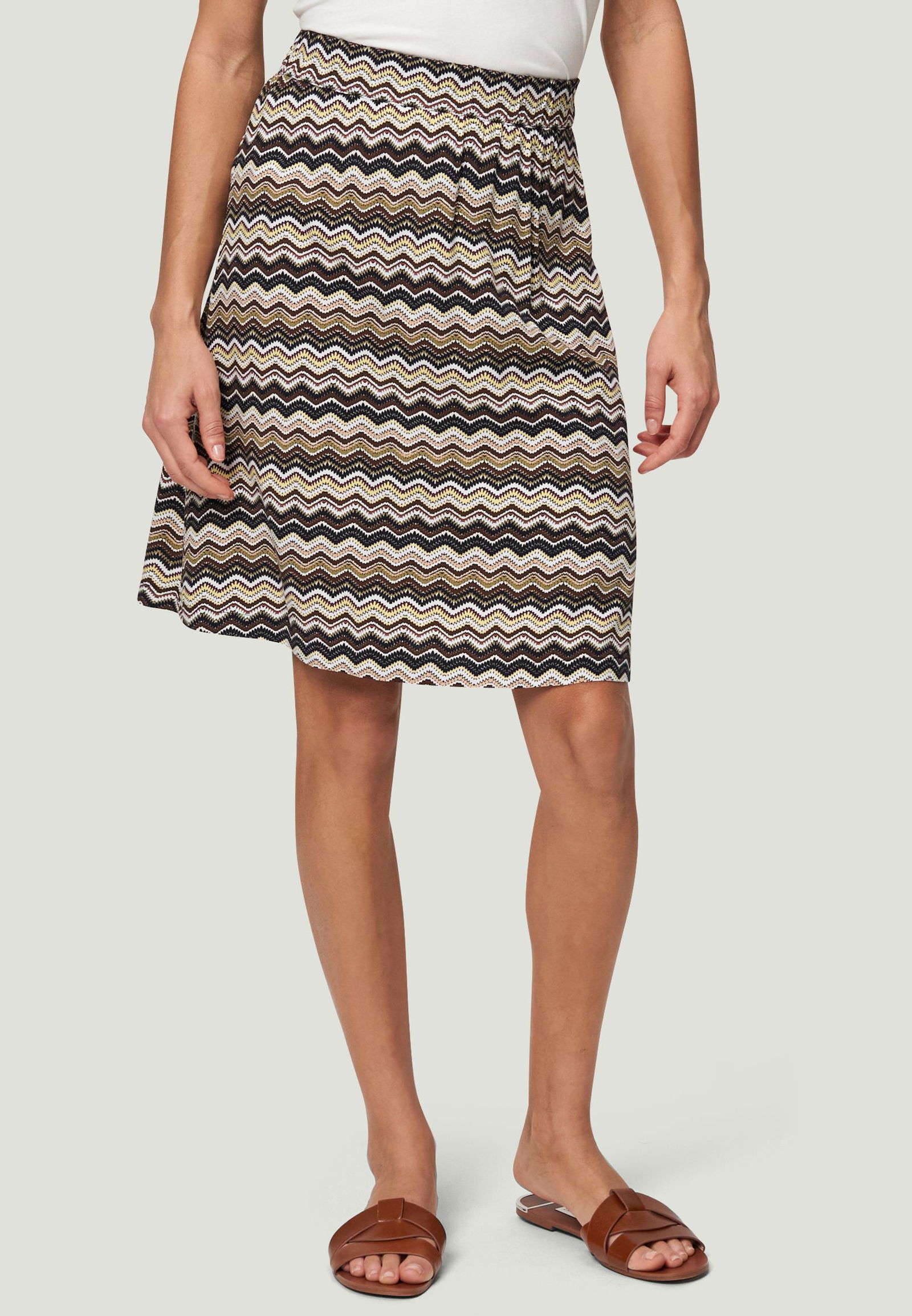 d8cd4ca7518f9748c41ee2df01dba638 | zero Rock, BeigeBlack | 34 | 1605_7898