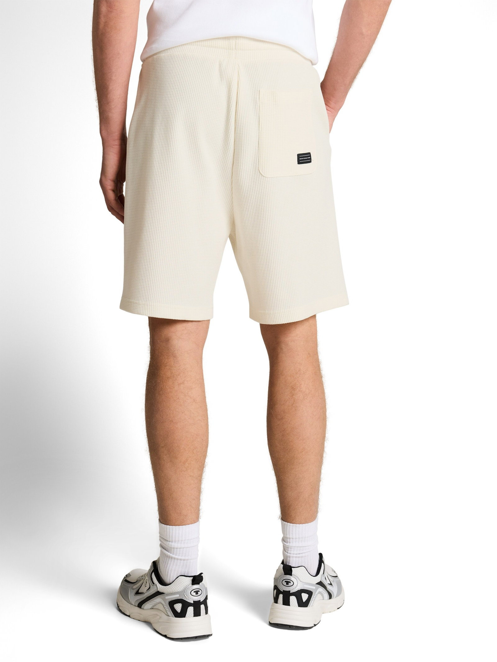 relaxed structured sweat short, Wool White #4