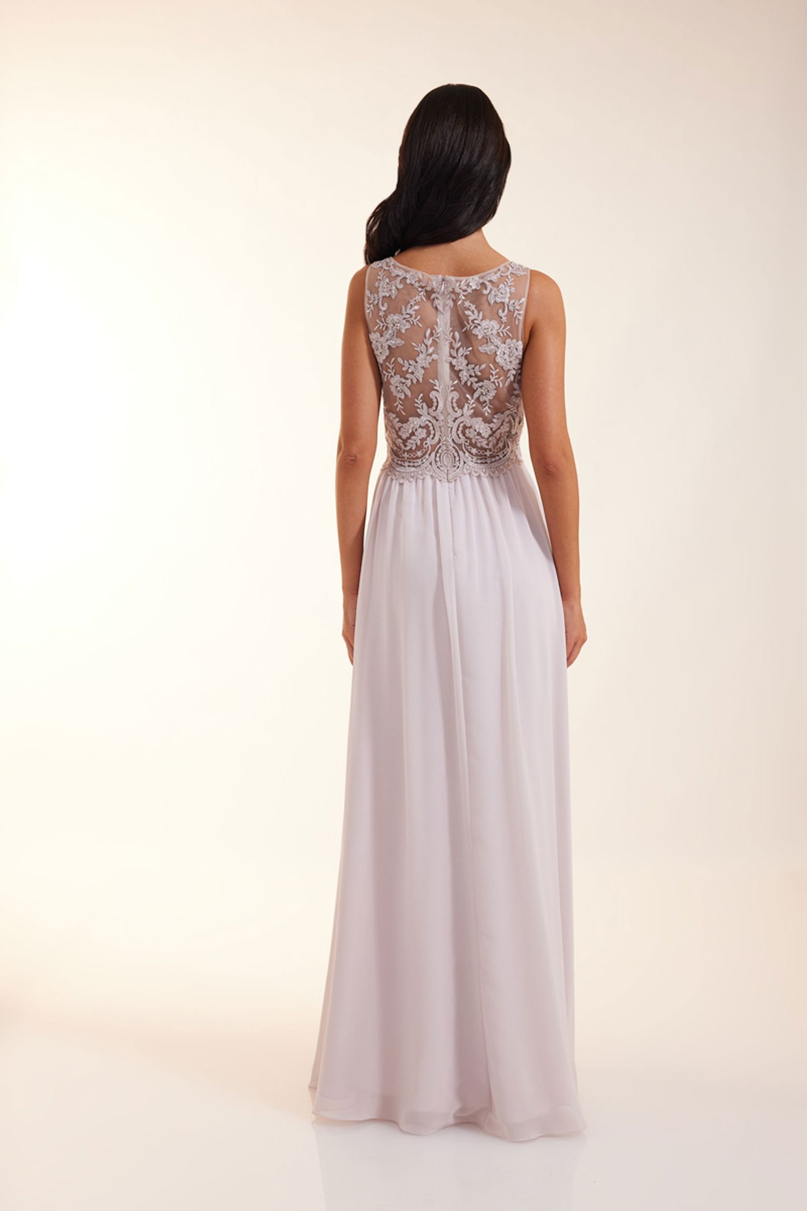 Laona Langes Kleid 