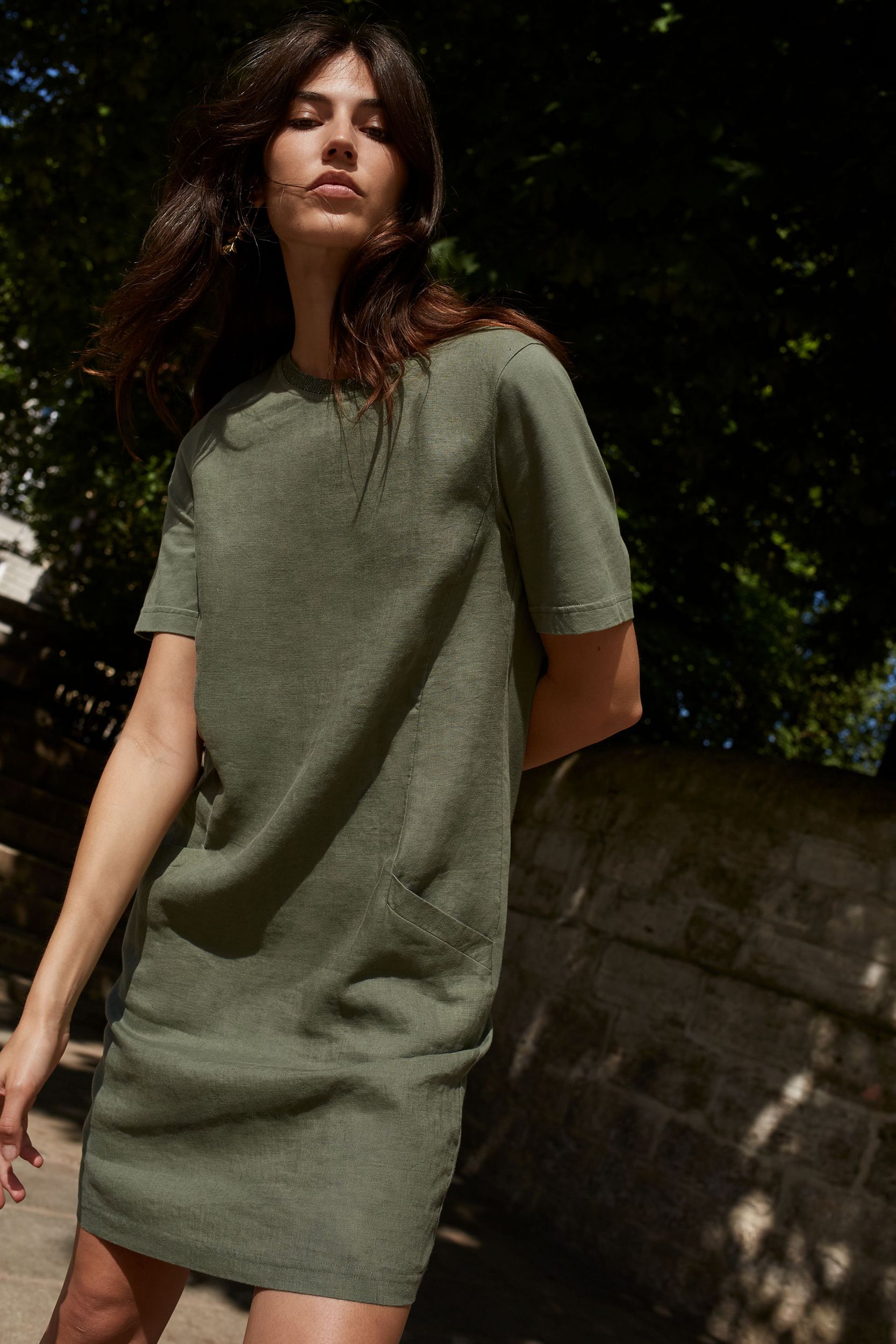 Oui |  Oui Kleid aus Leinen  | 44 | shaded moss