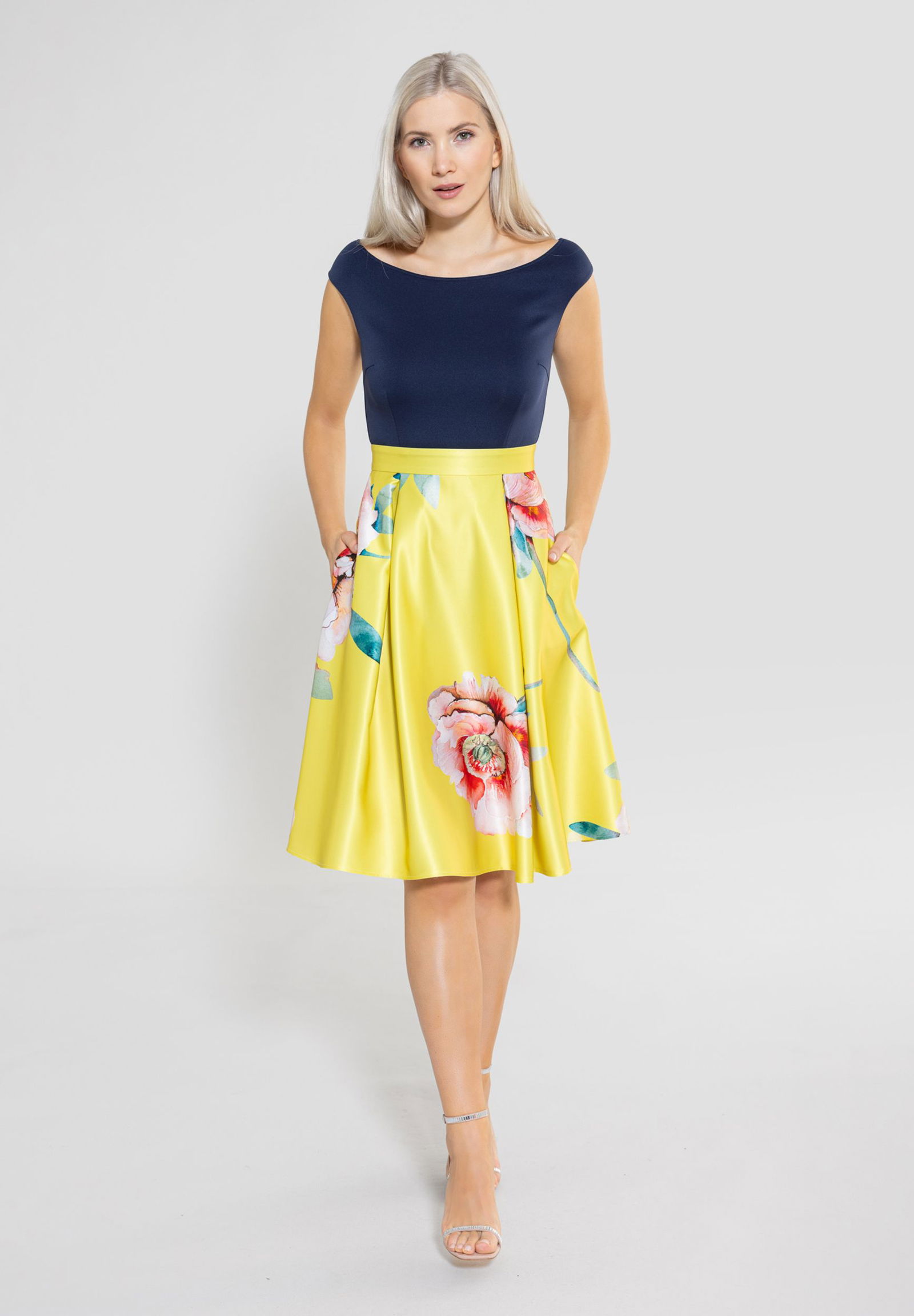 SWING Kurzes Kleid 