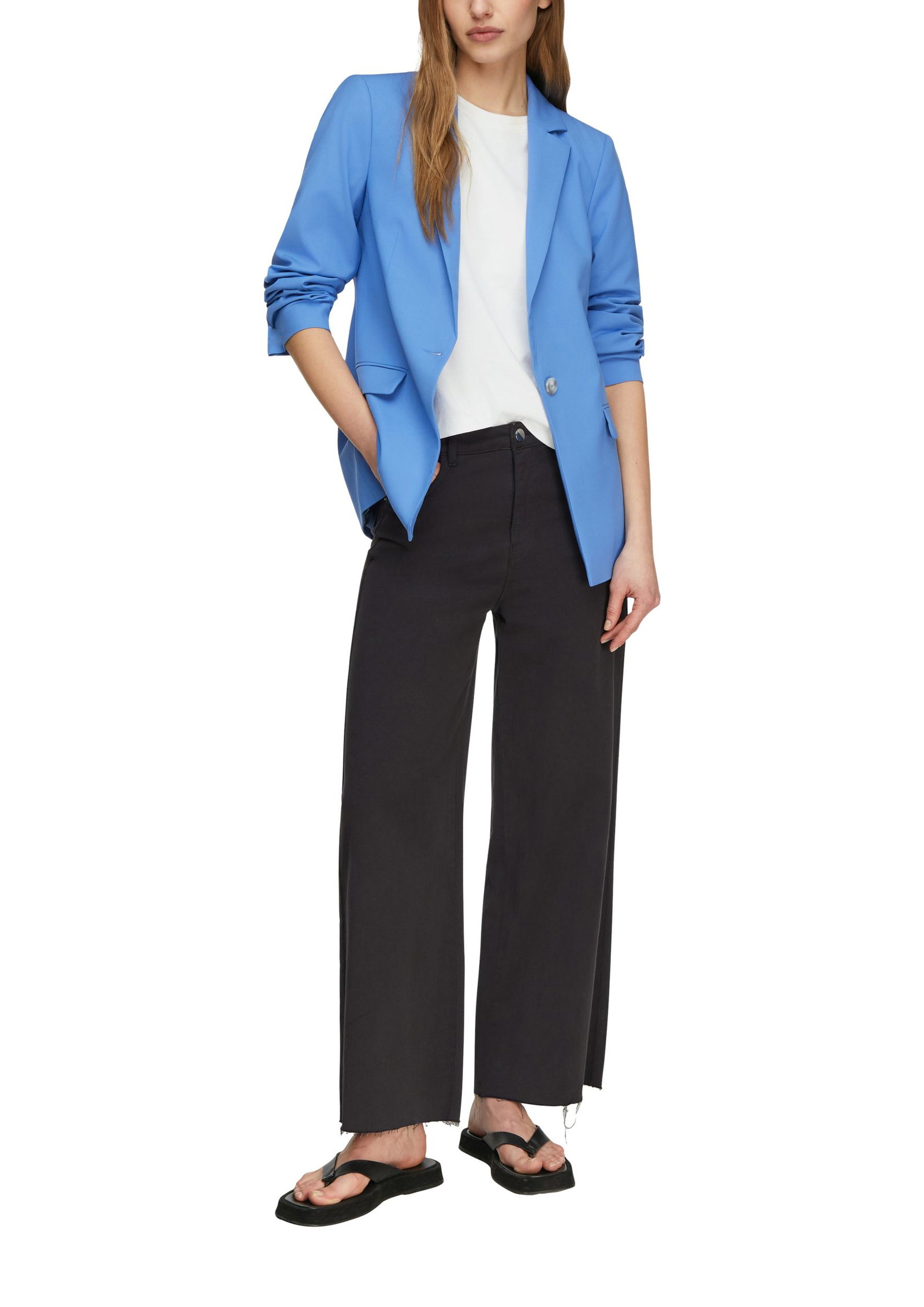 Comma |  Comma Longblazer  | 42
