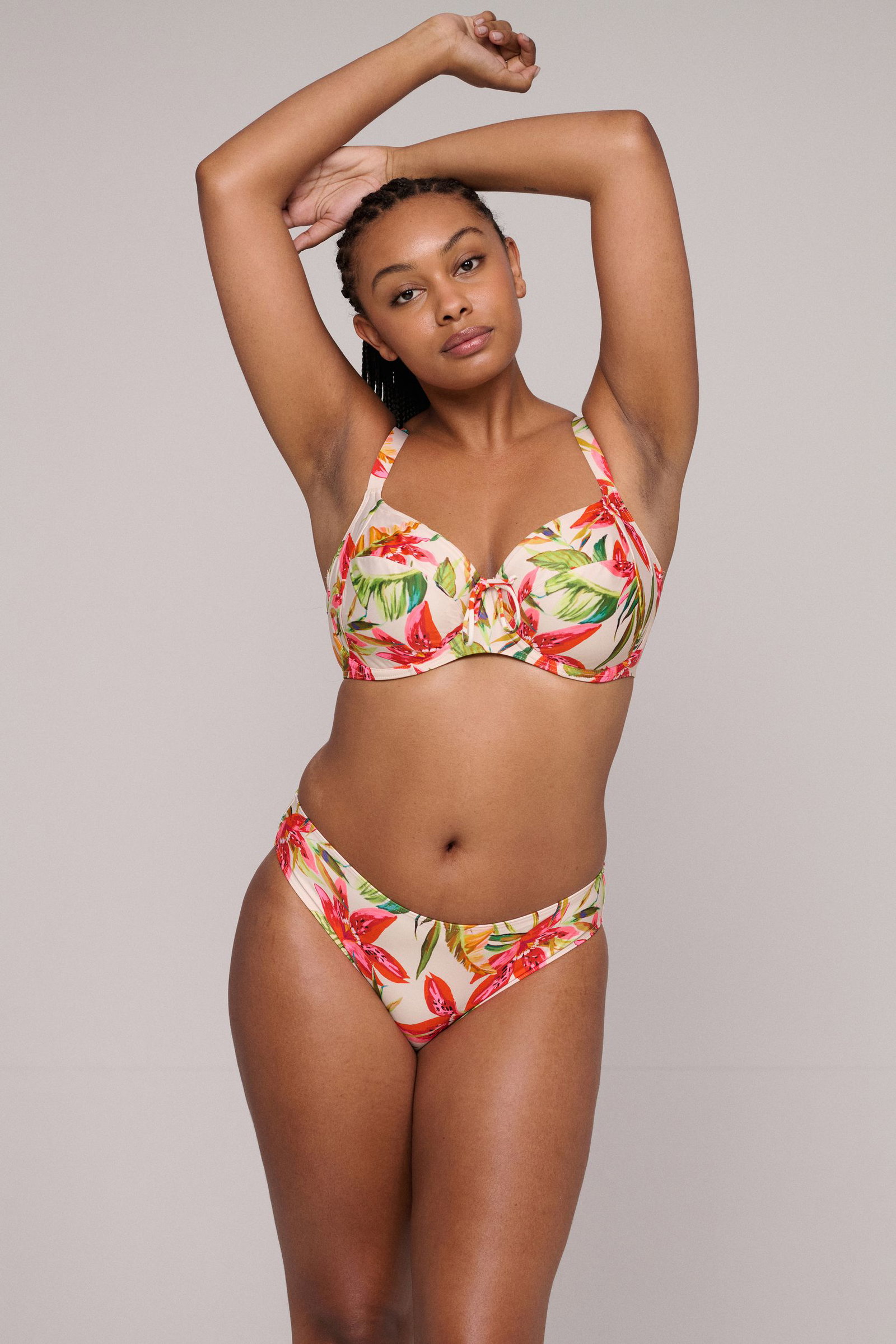 fde700af360ce5b98b3c03ea11e6454b PrimaDonna | TANZANIA Calm tropics Bikini Rioslip | 38 | calm tropics
