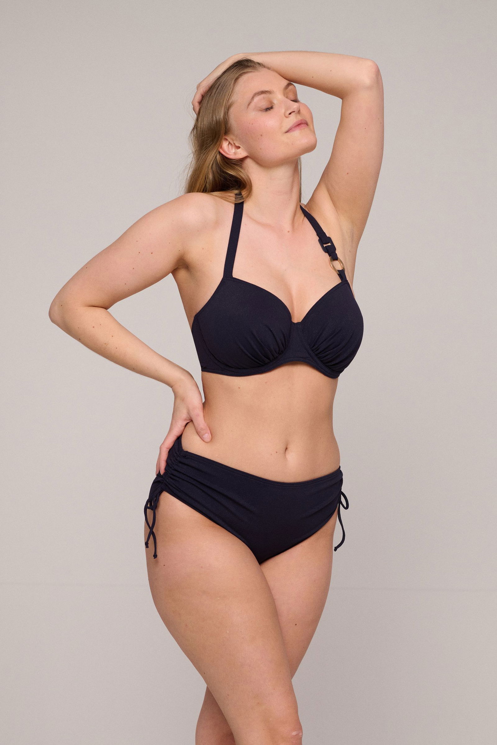 PrimaDonna |  PINNER Dazzling sky Bikini Taillenslip m. Schnur | 42