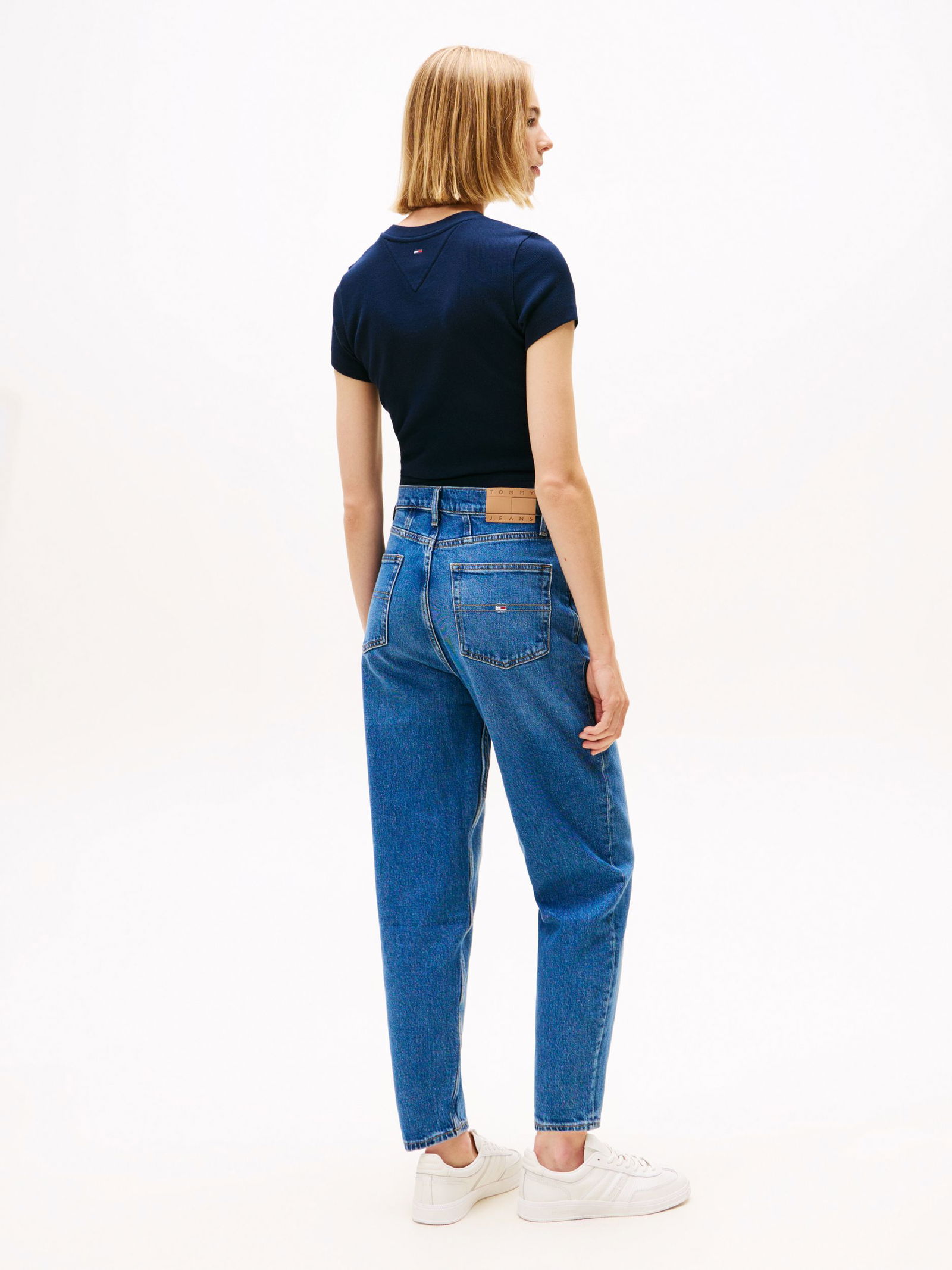 Tommy Jeans |  Tommy Jeans Mom Jeans  | 27/32 | new niceville mid blue stretch