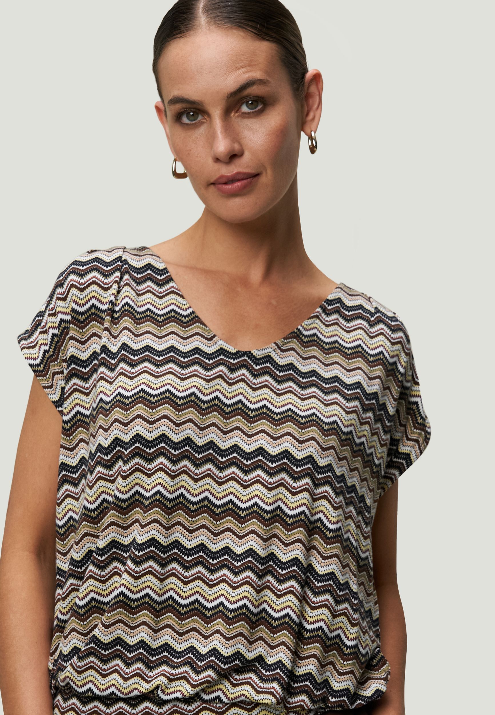 Zero |  Zero Shirt  | 40 | 1605_7898