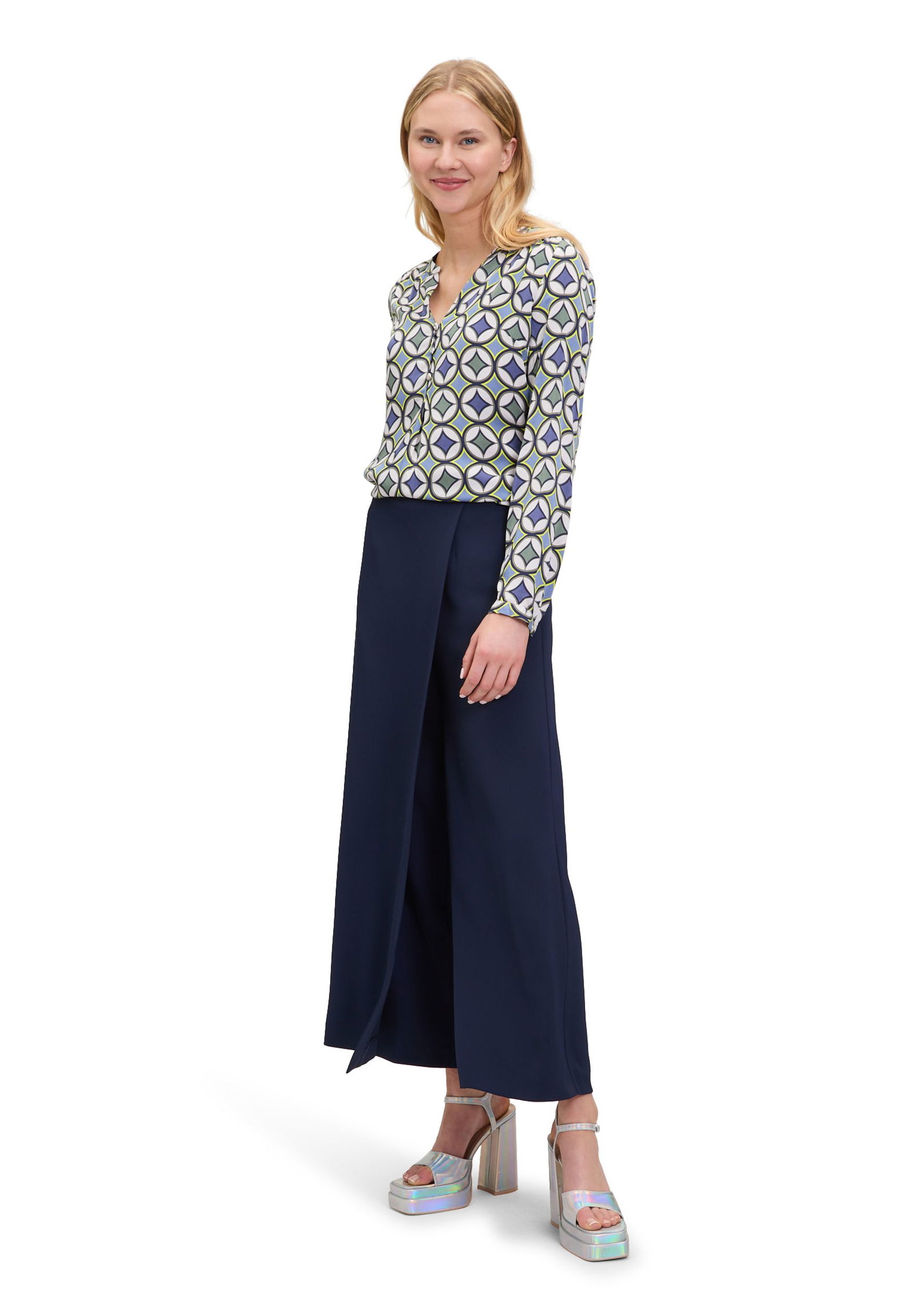  |  Bluse Kurz 1/1 Arm, Blue/Green | 44 | blau/grün