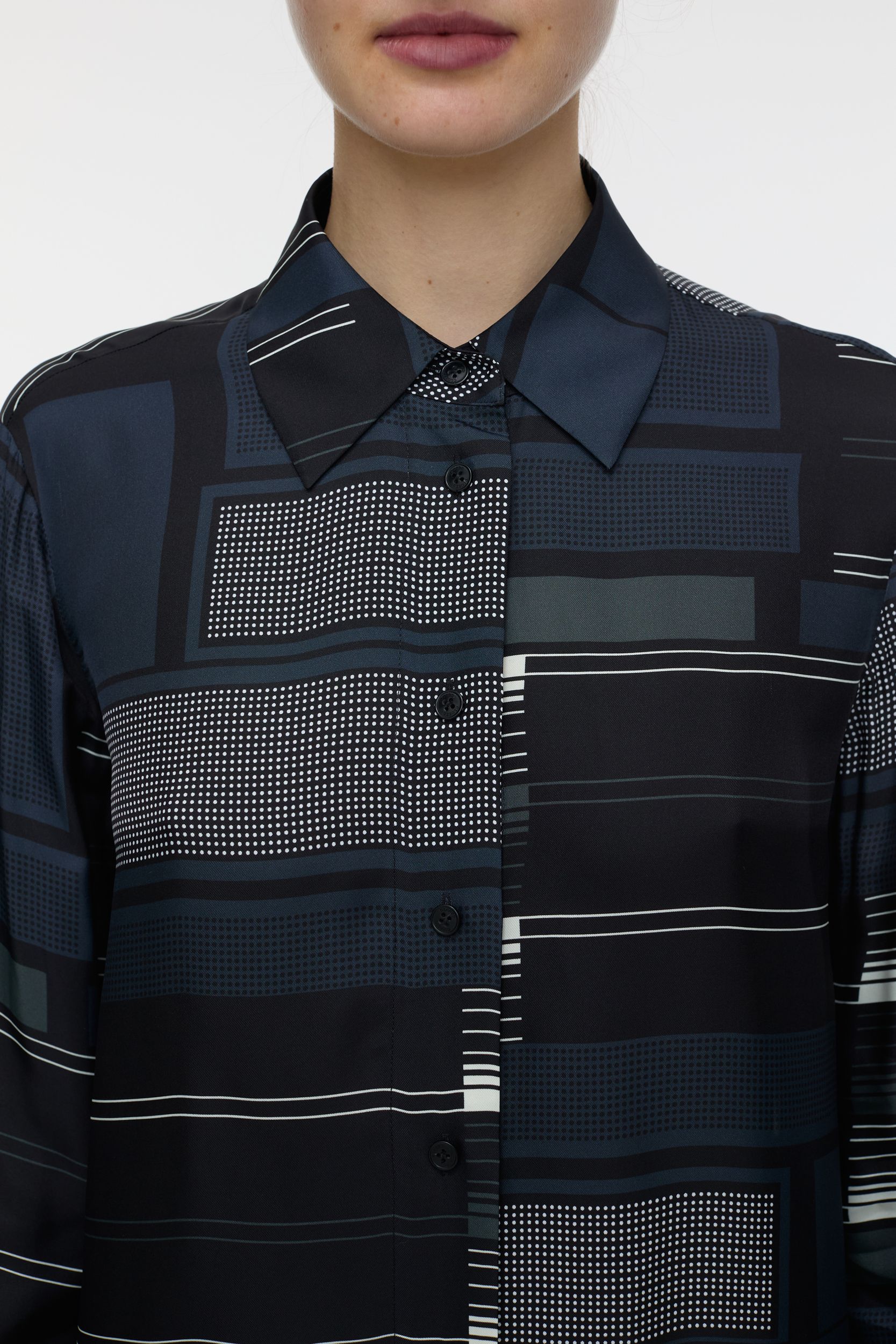  |  straight fitted shirt, smoky blue | M