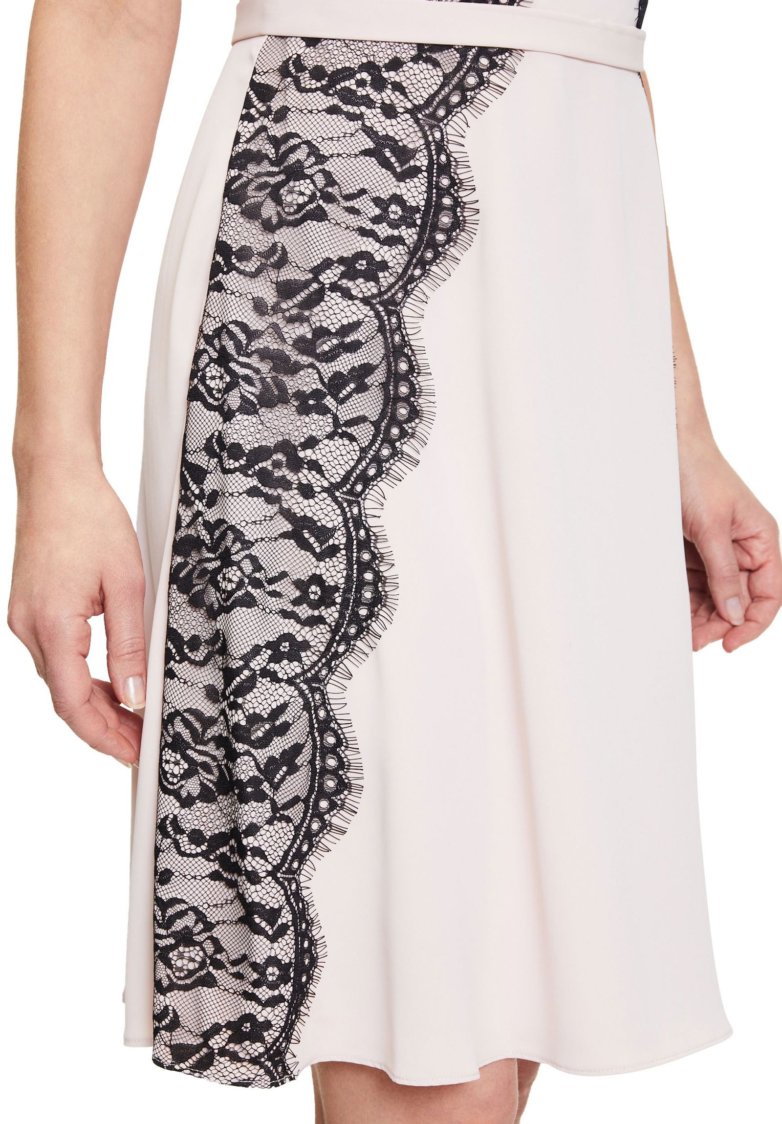 91d5421fd7a7c562756f7a2128c3ae2b Suddenly Princess Kurzes Kleid