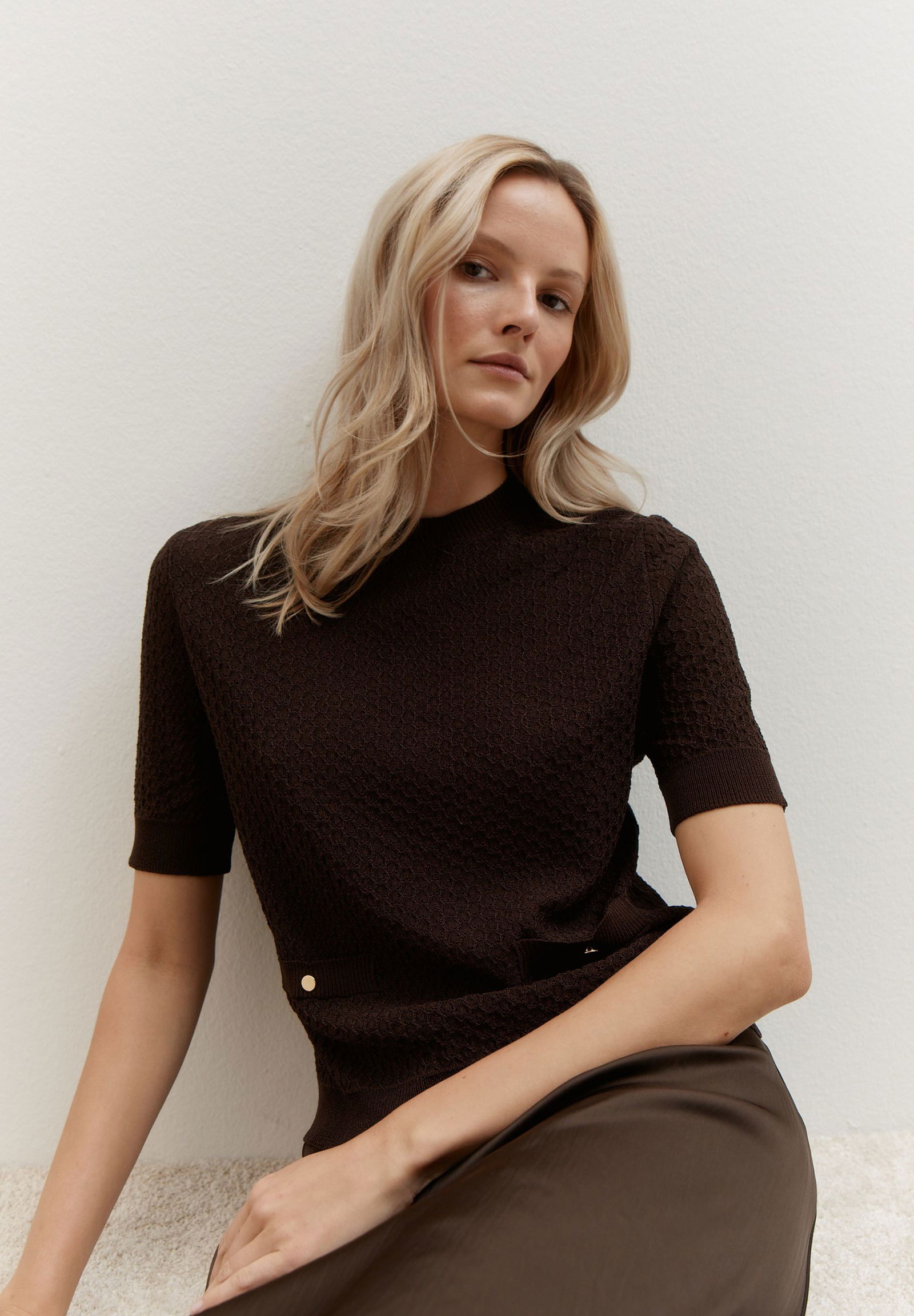 More & More |  More & More Shirt  | 38