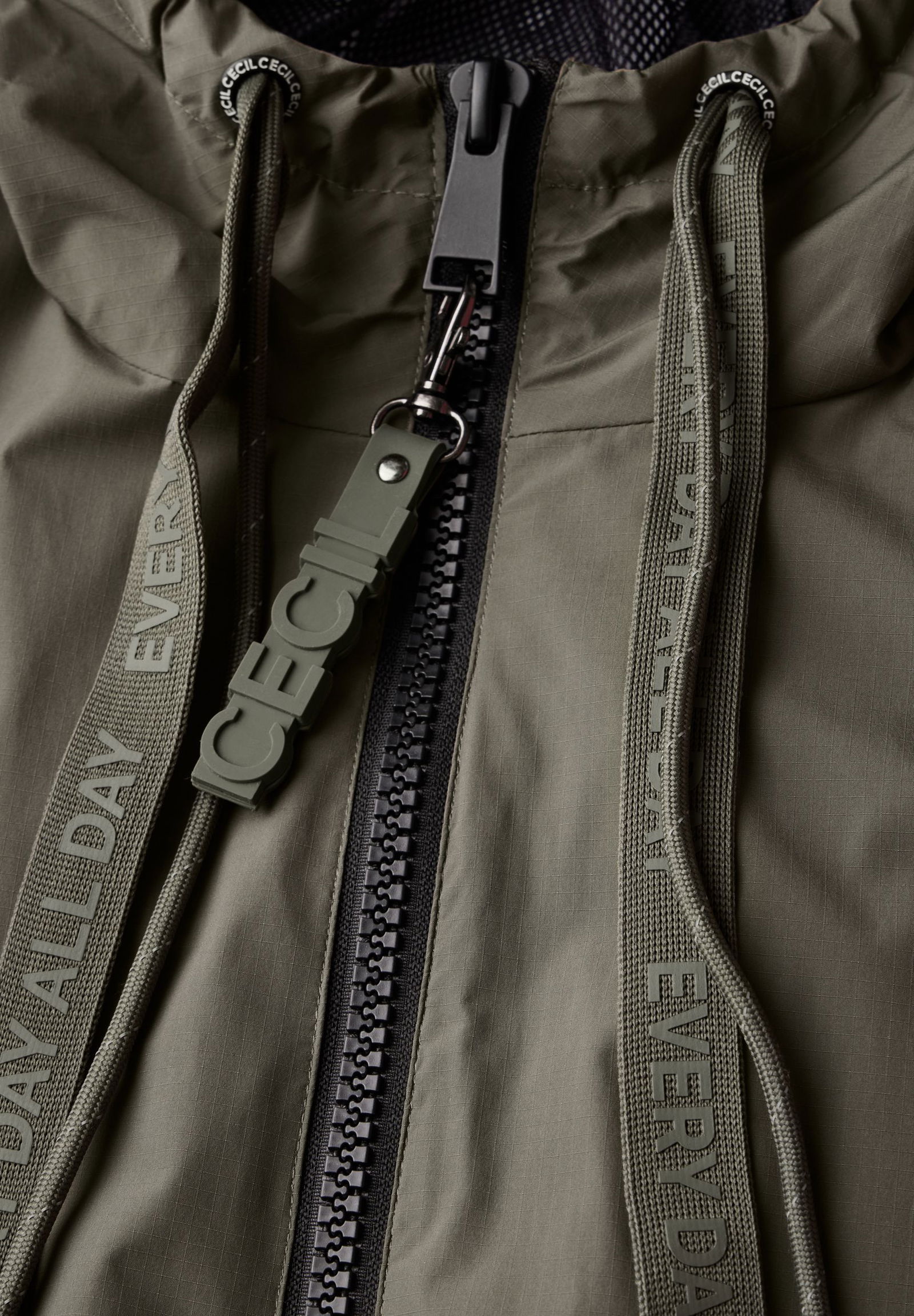 e6fab1ce5de9dc5bc8b612dcbfd4c247 CECIL | CECIL Funktionsjacke | L | 11231_16151