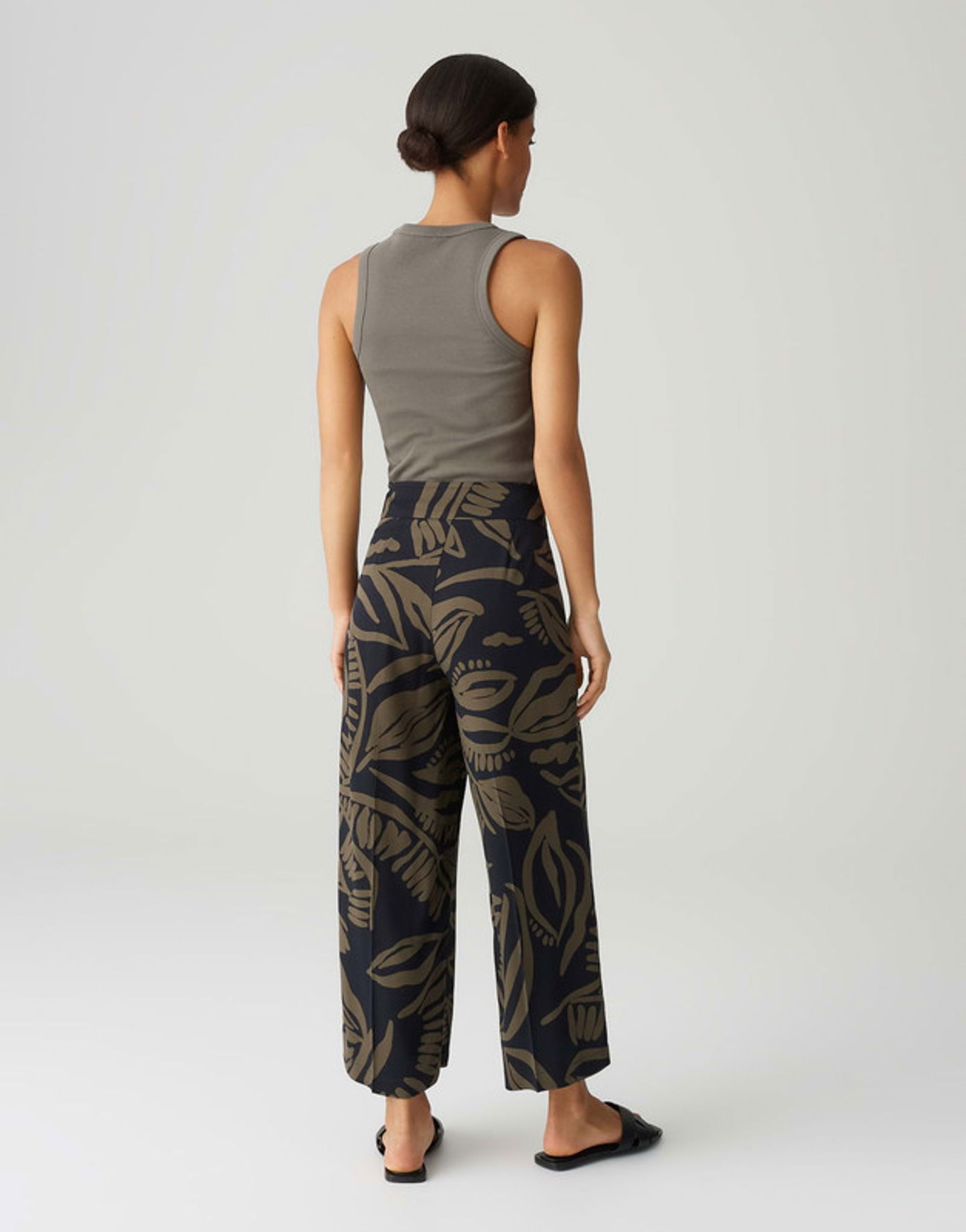 Opus |  Misha tropical | 36 | coal blue